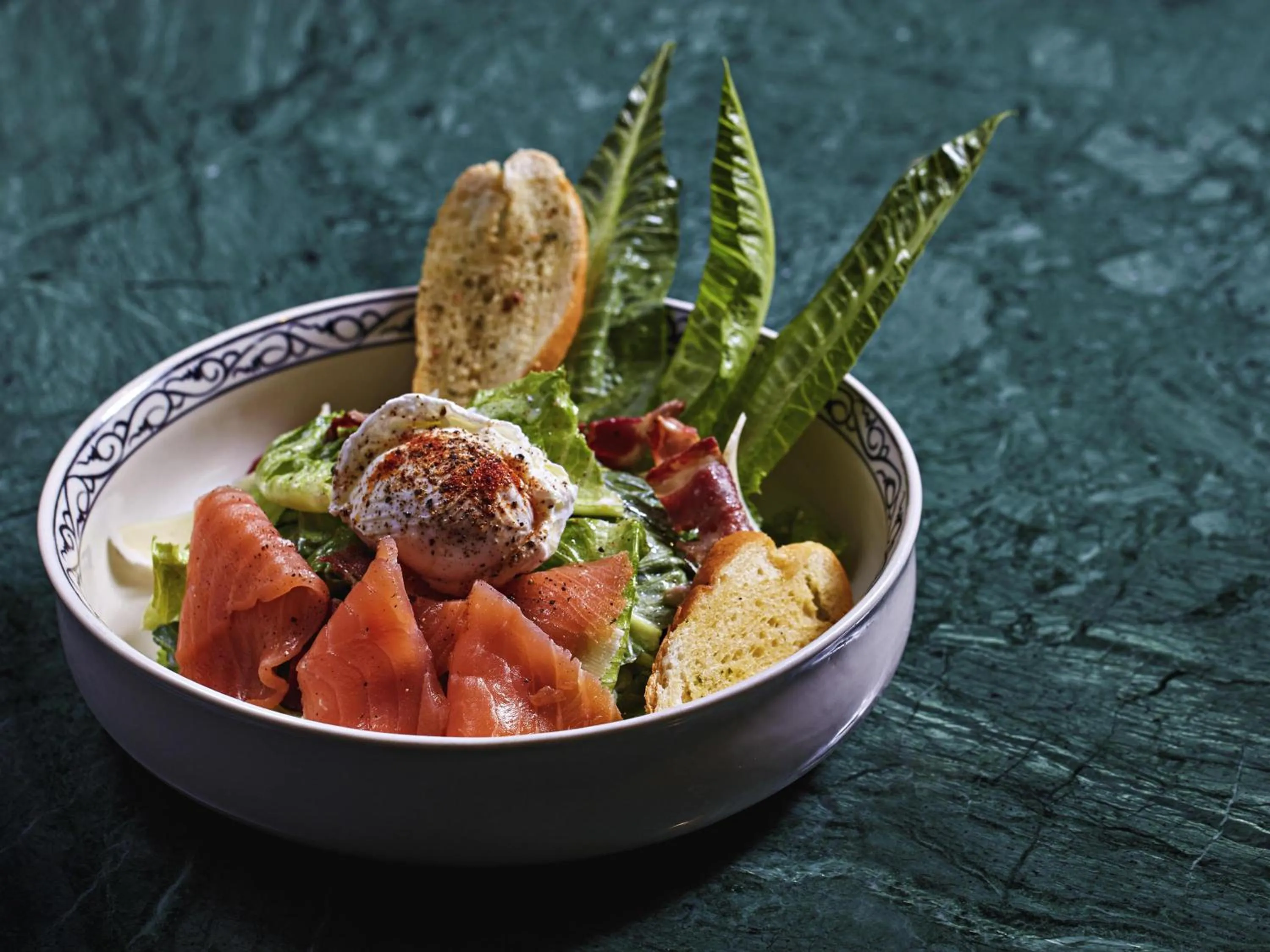 Restaurant/places to eat in Grand Mercure Hanoi