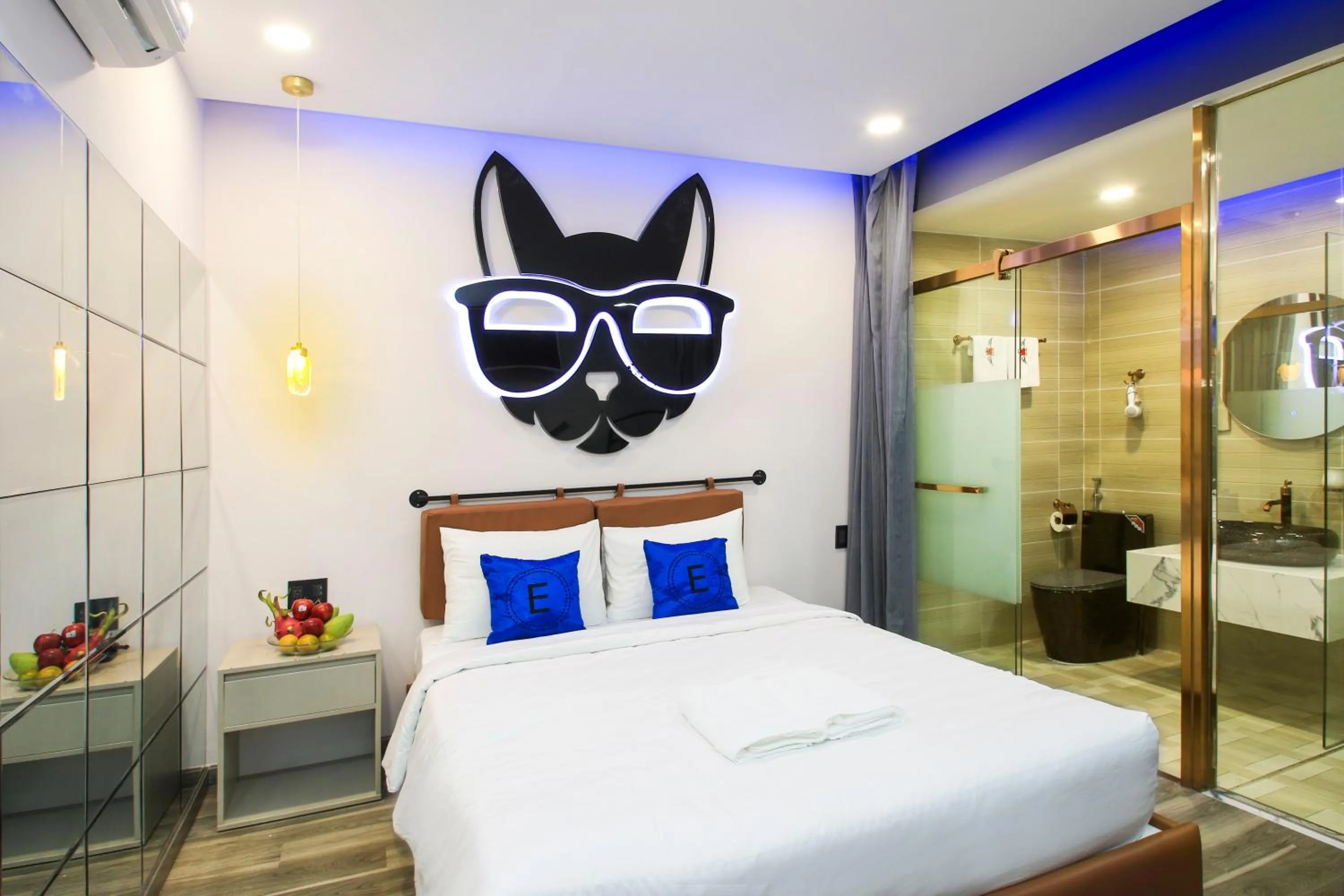 Bed in EROS Hotel - Love Hotel