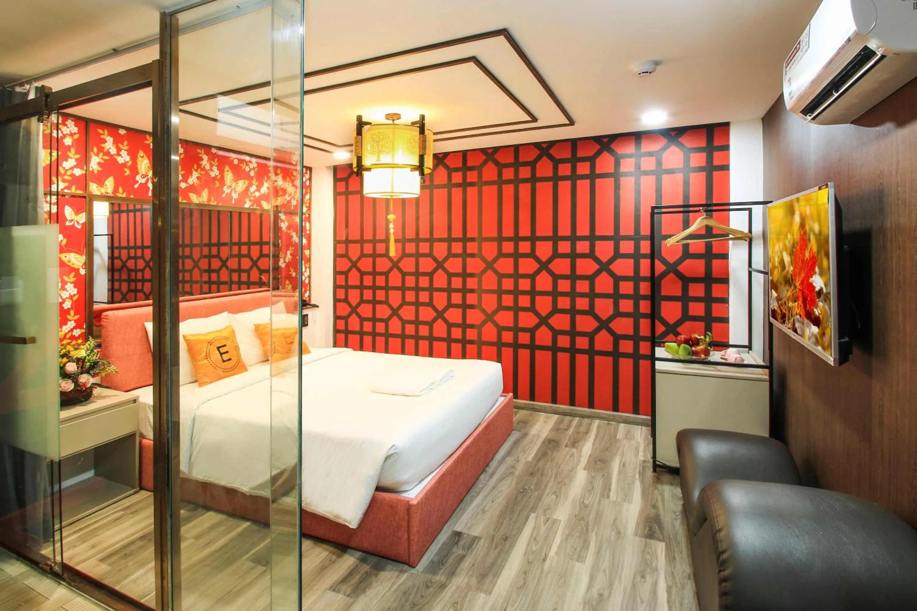 Photo of the whole room, Bed in EROS Hotel - Love Hotel