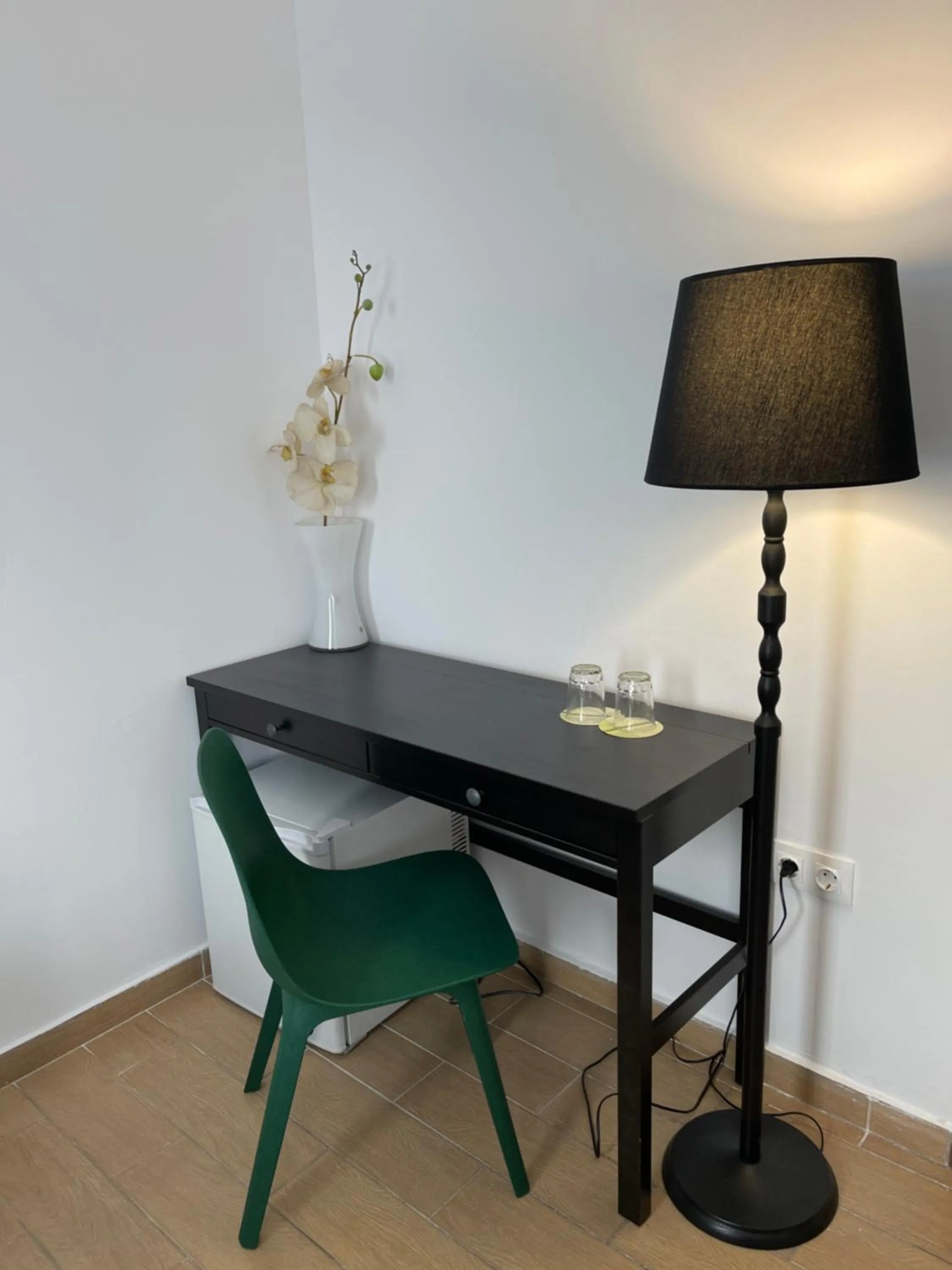 hair dresser in Hotel Art