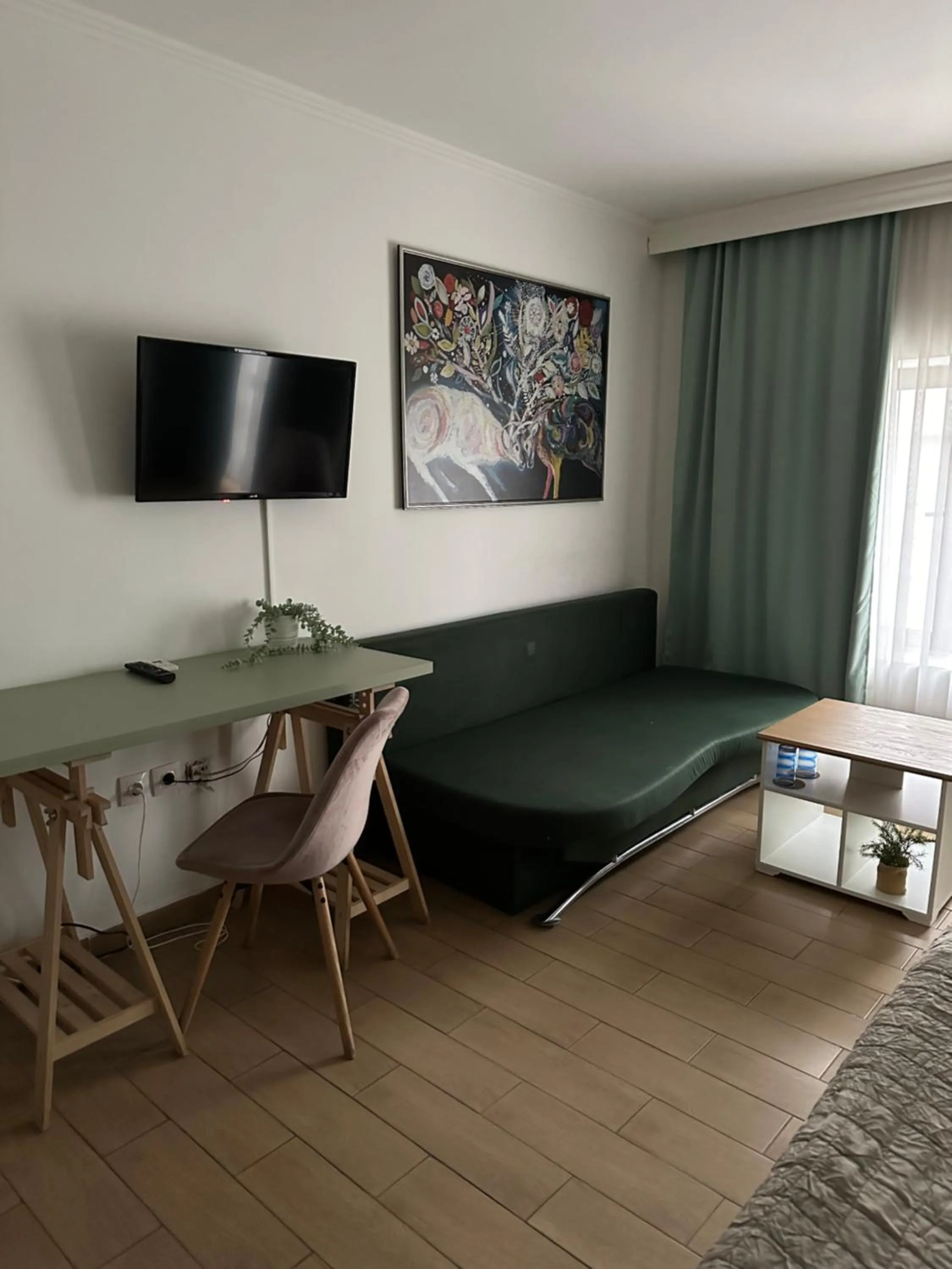 Seating area in Hotel Art