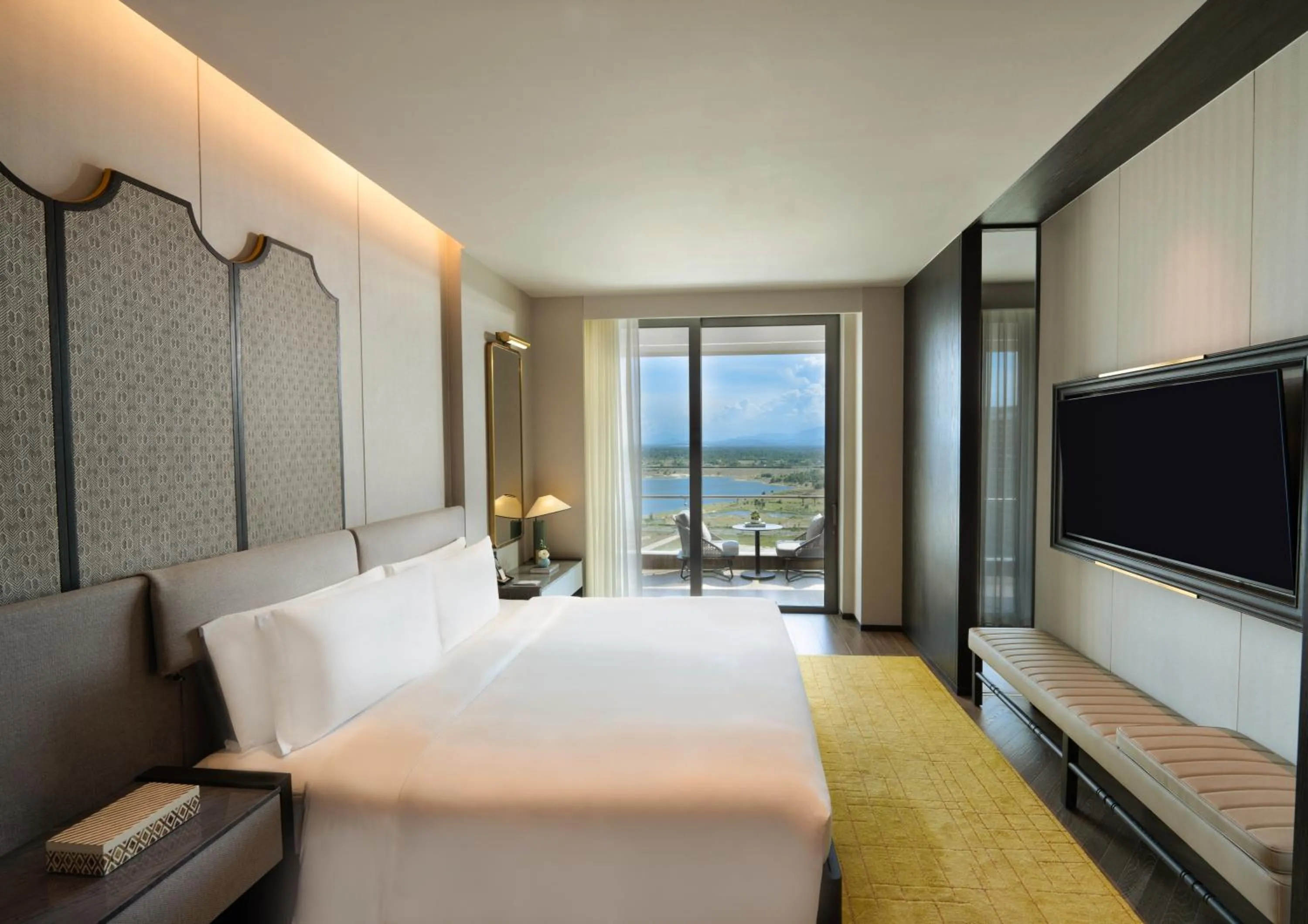 Bedroom, Bed in Hoiana Hotel & Suites