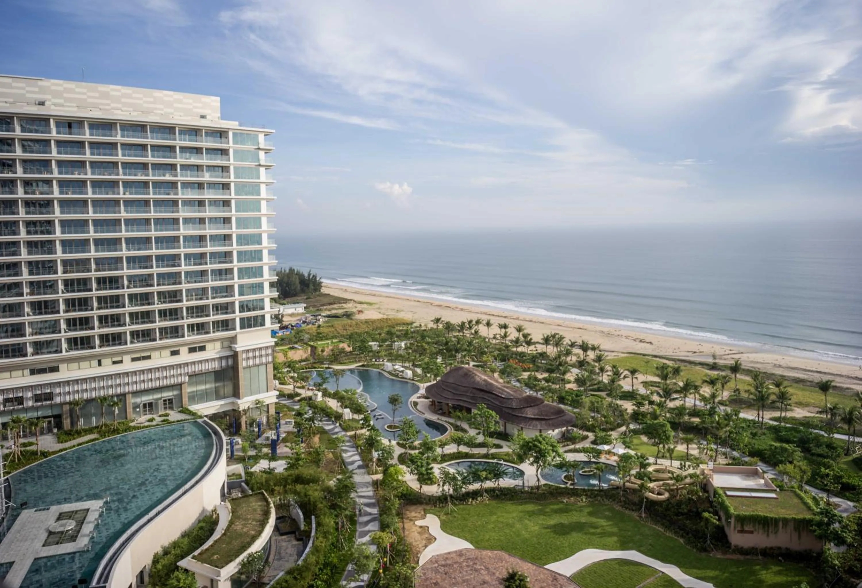 Property building in Hoiana Hotel & Suites