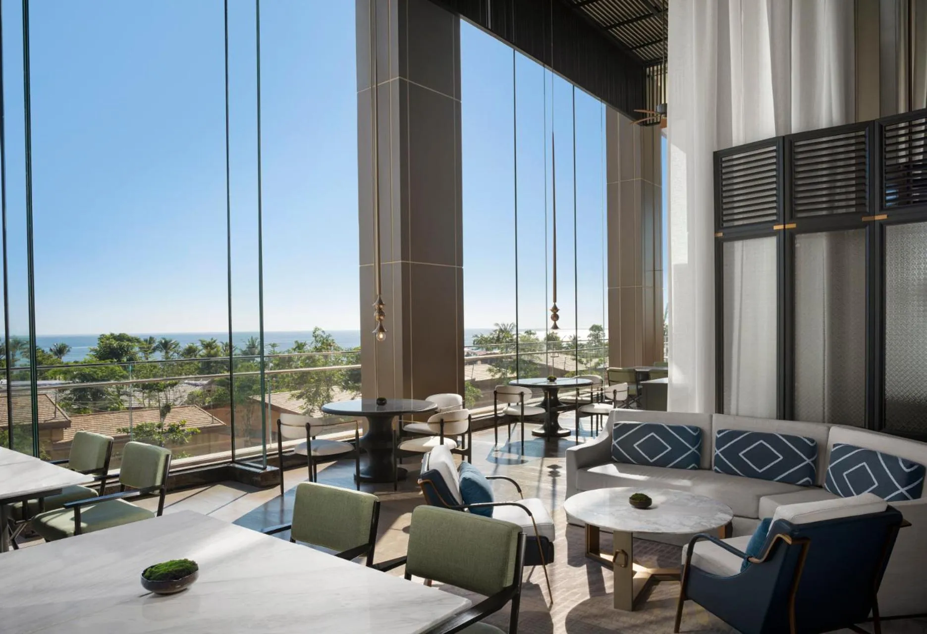 Food and drinks in Hoiana Hotel & Suites