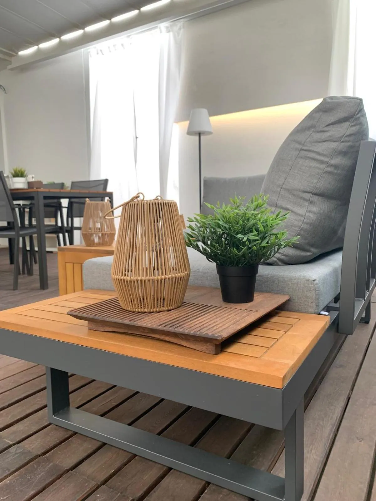 Patio in Amare Suite & Apartments