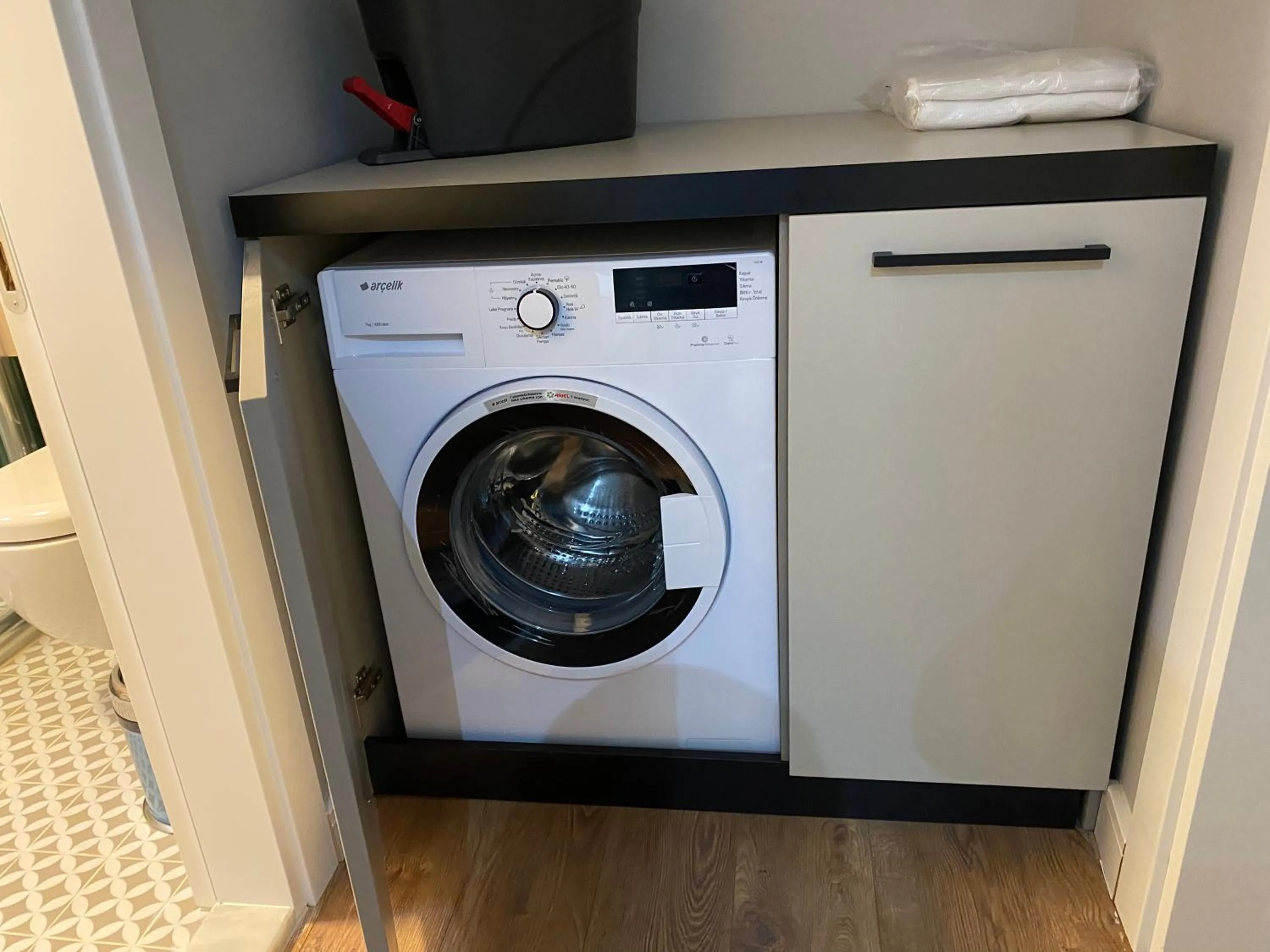 Bathroom in premium park apart otel