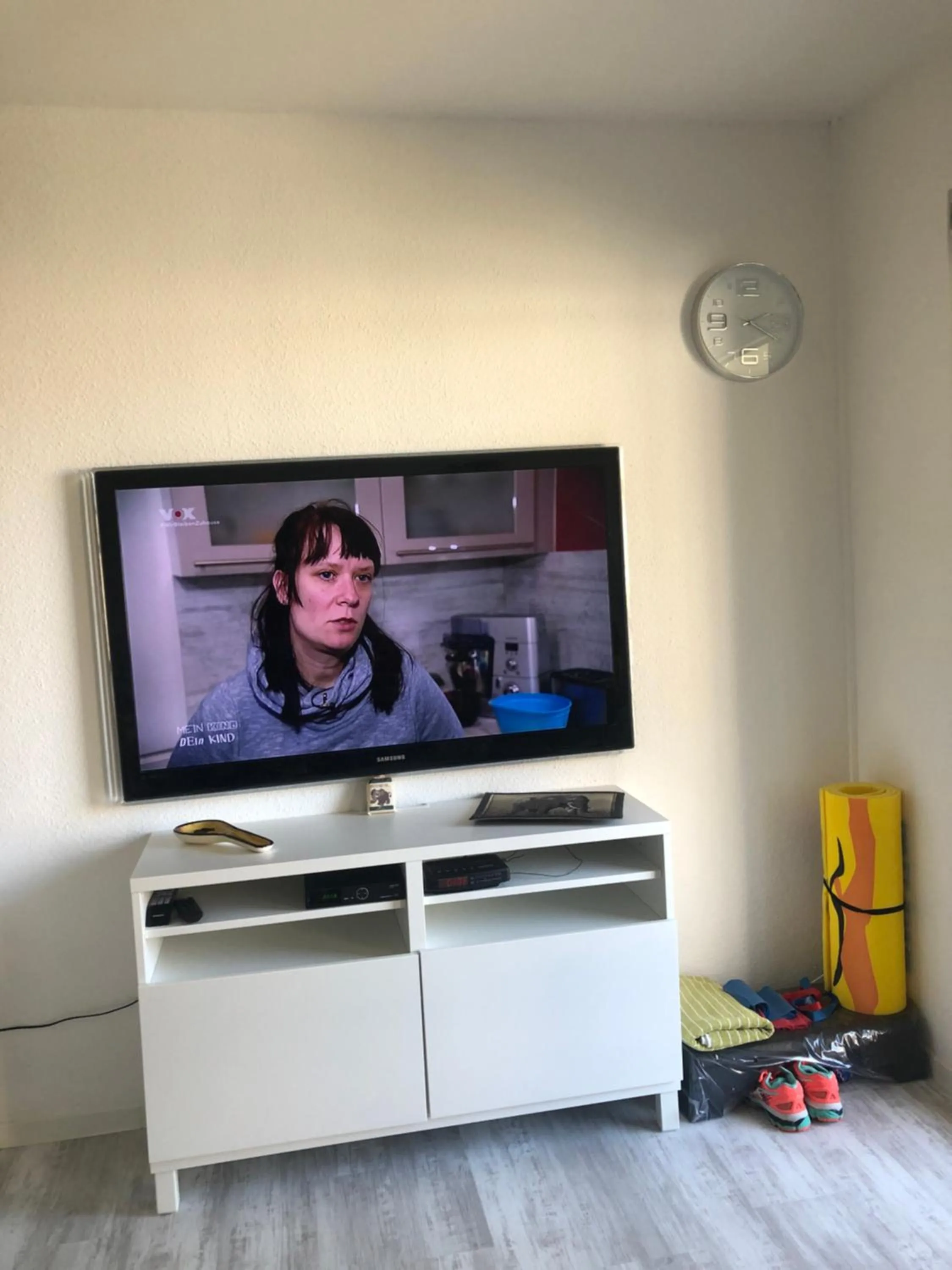 TV and multimedia in Maggies-Apartment-Hannover