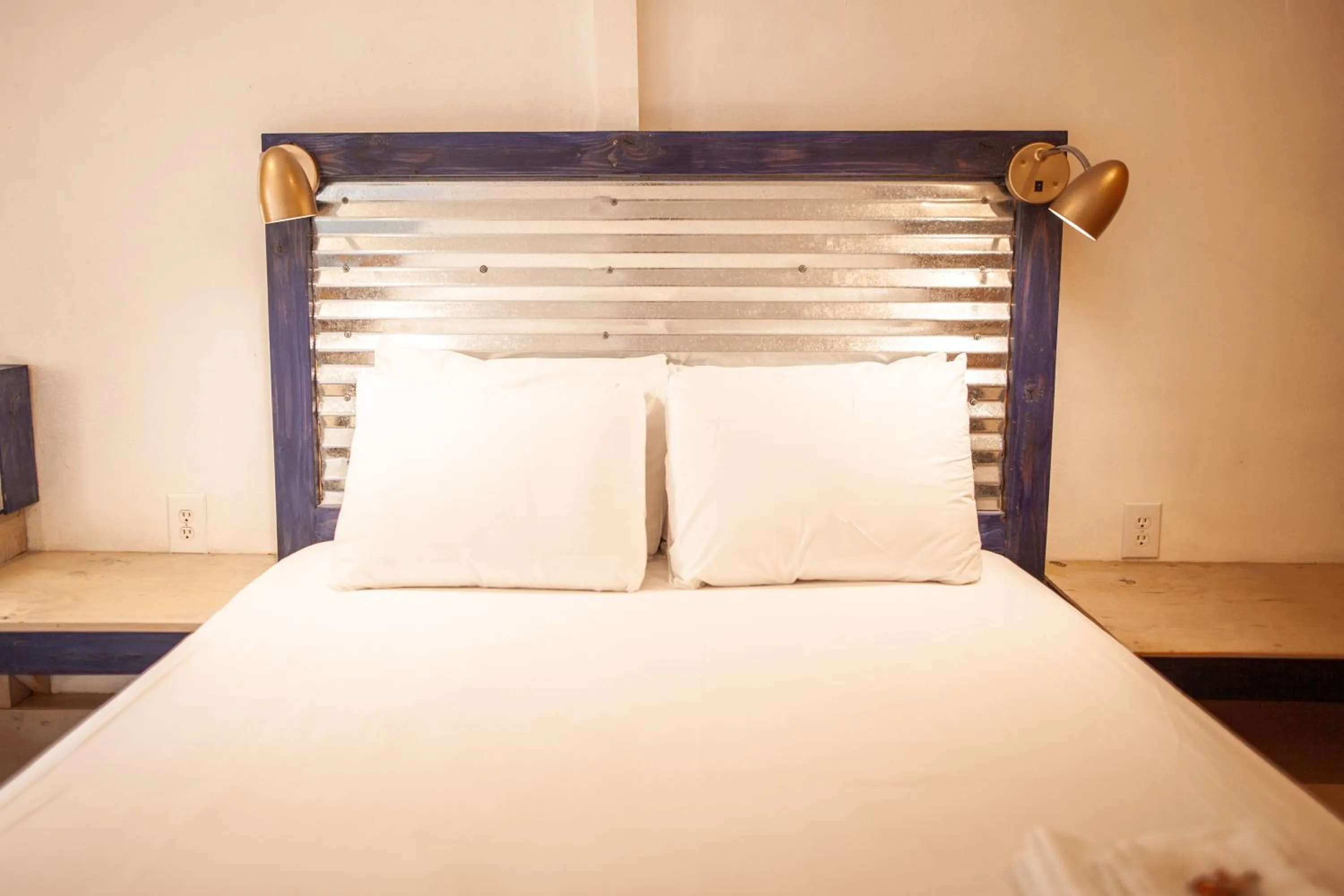 Bed in Cloudcroft Hostel