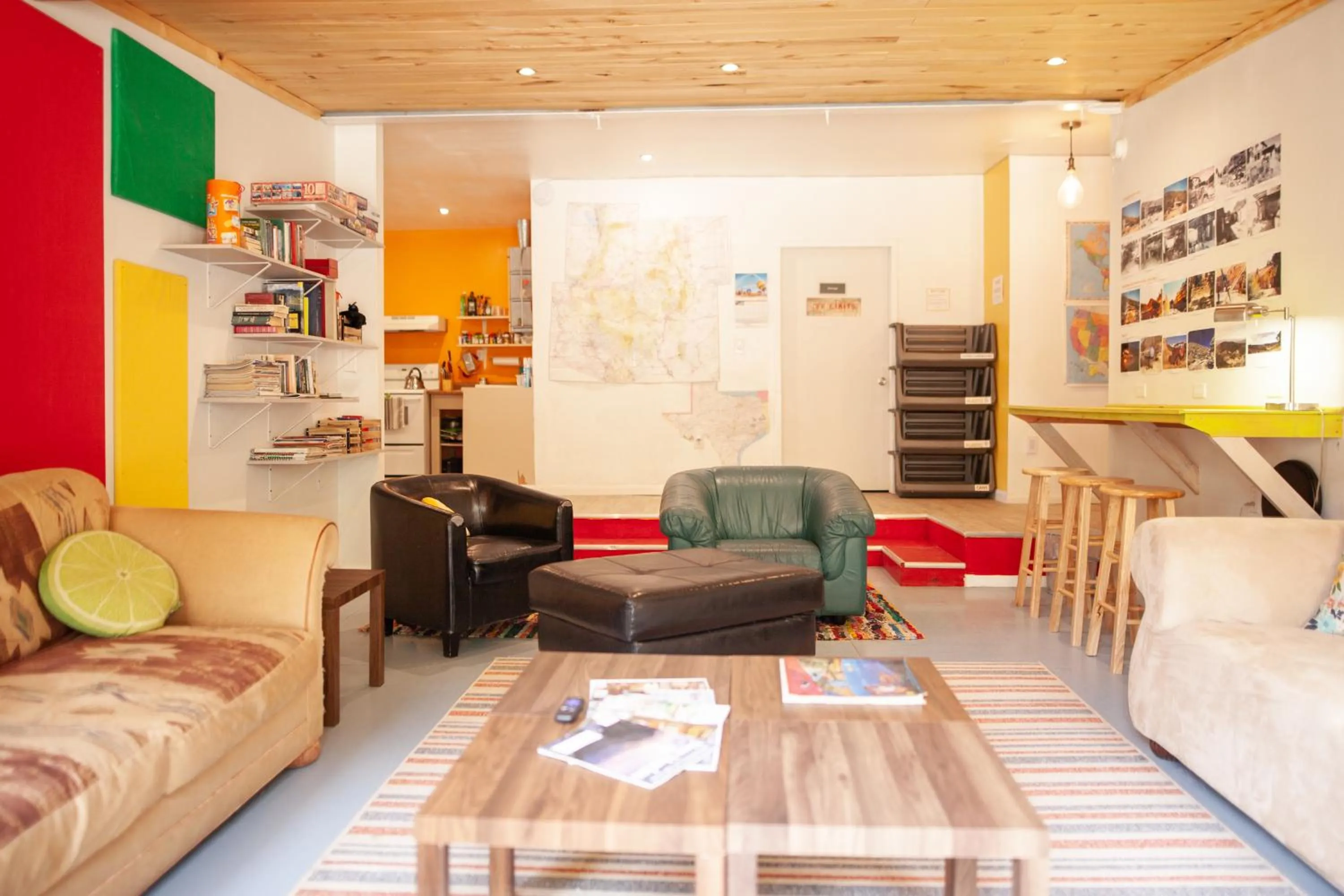 Living room in Cloudcroft Hostel