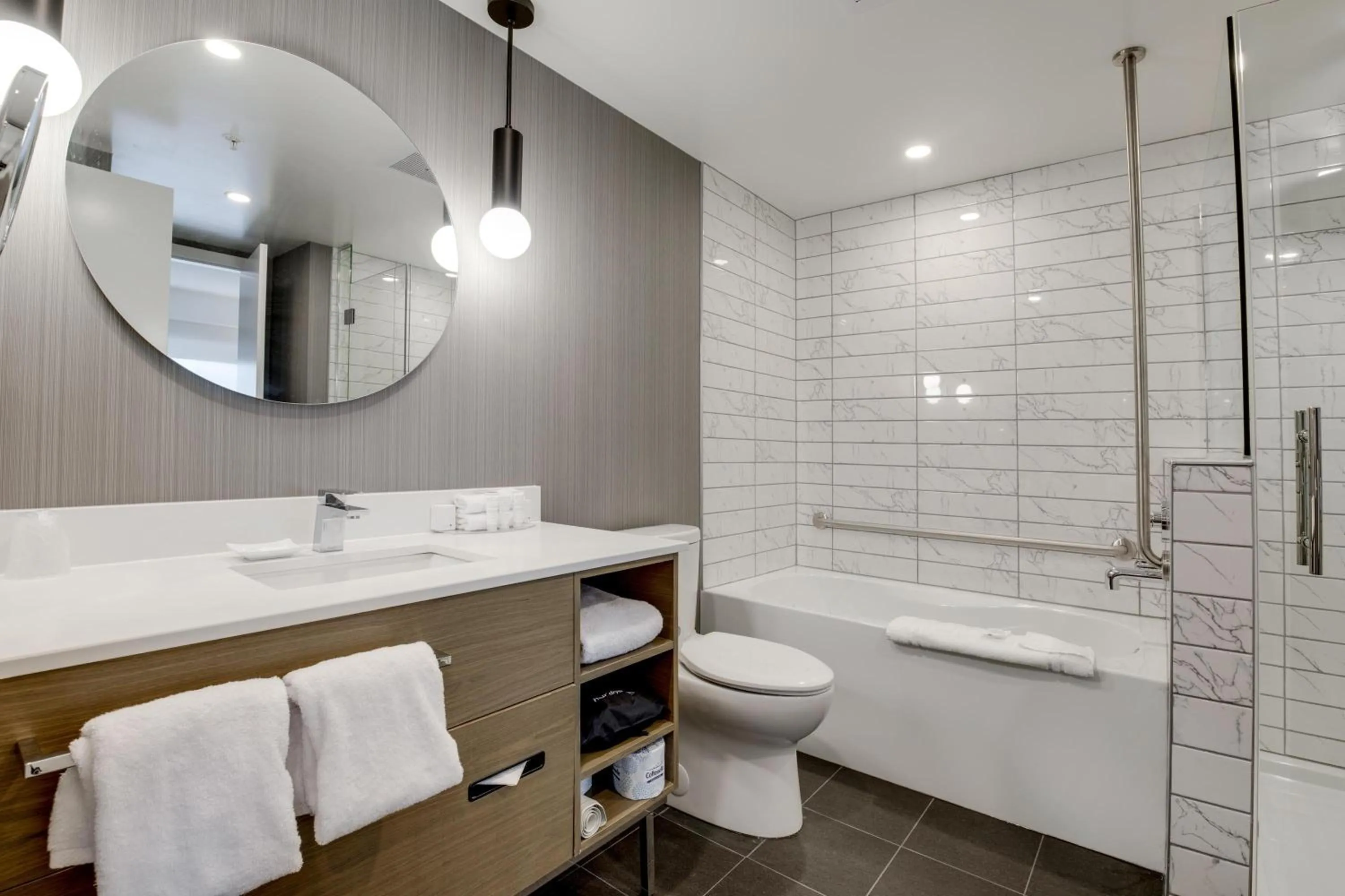 Bathroom in Sandman Signature Saskatoon South Hotel