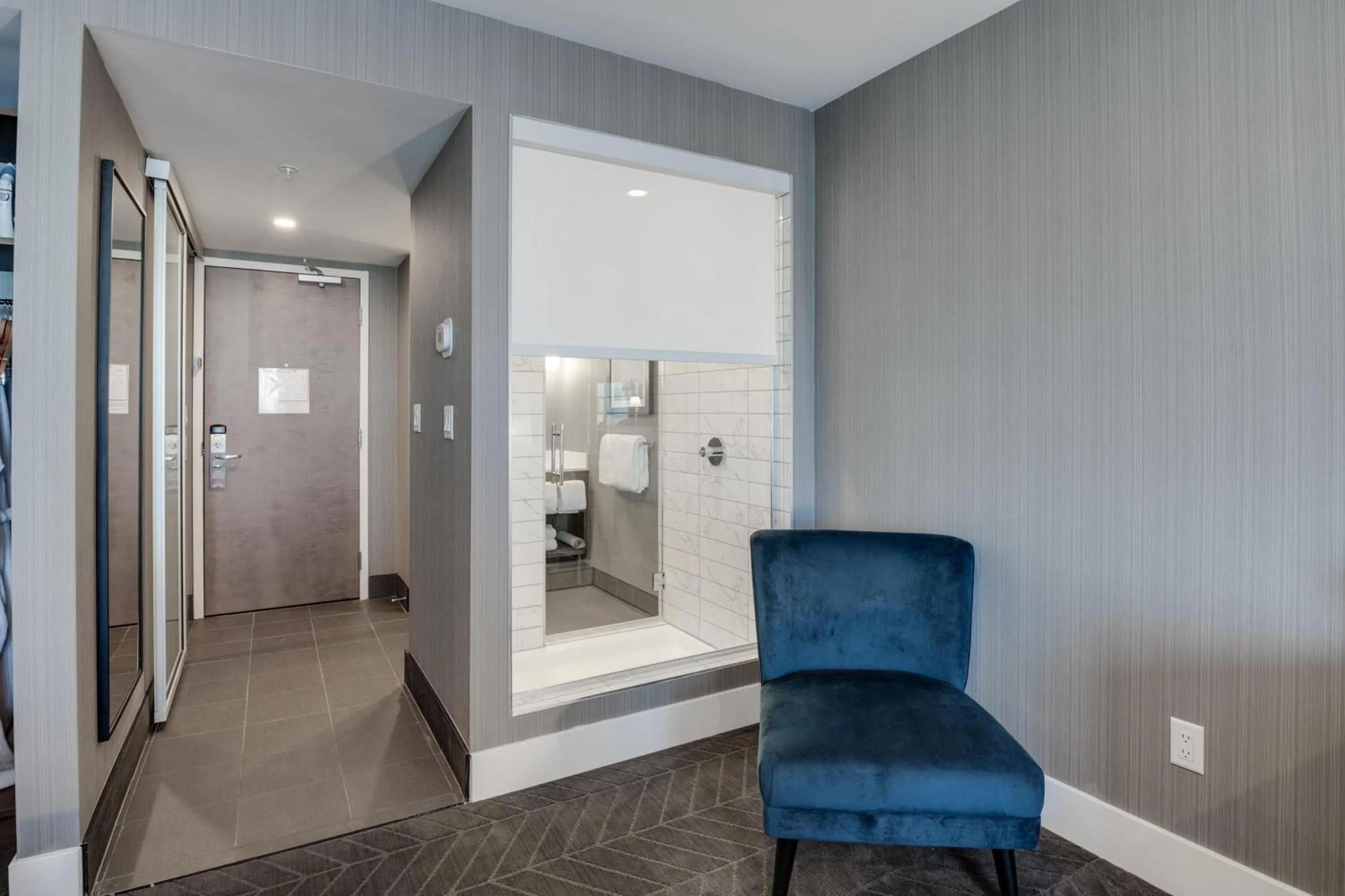 Bedroom in Sandman Signature Saskatoon South Hotel