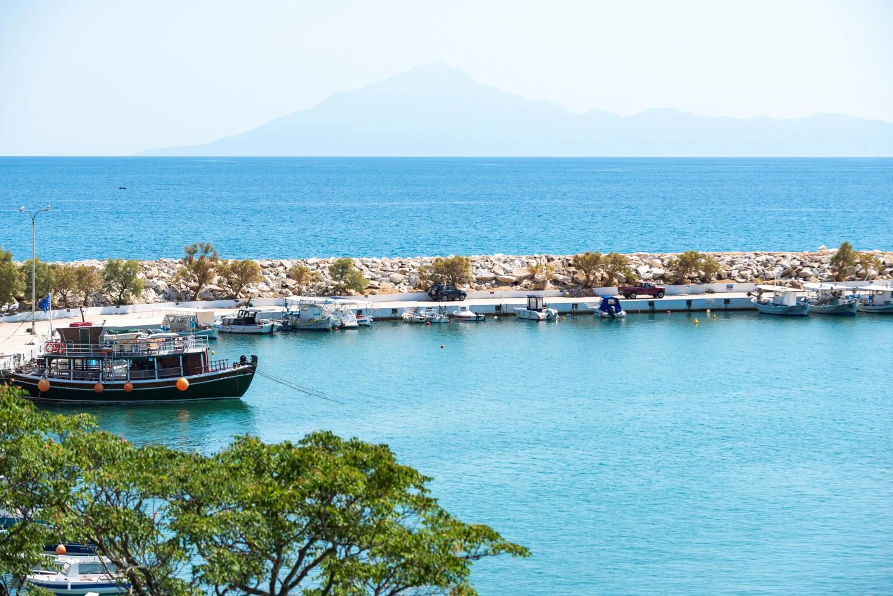 Natural landscape in Star Bay Luxury