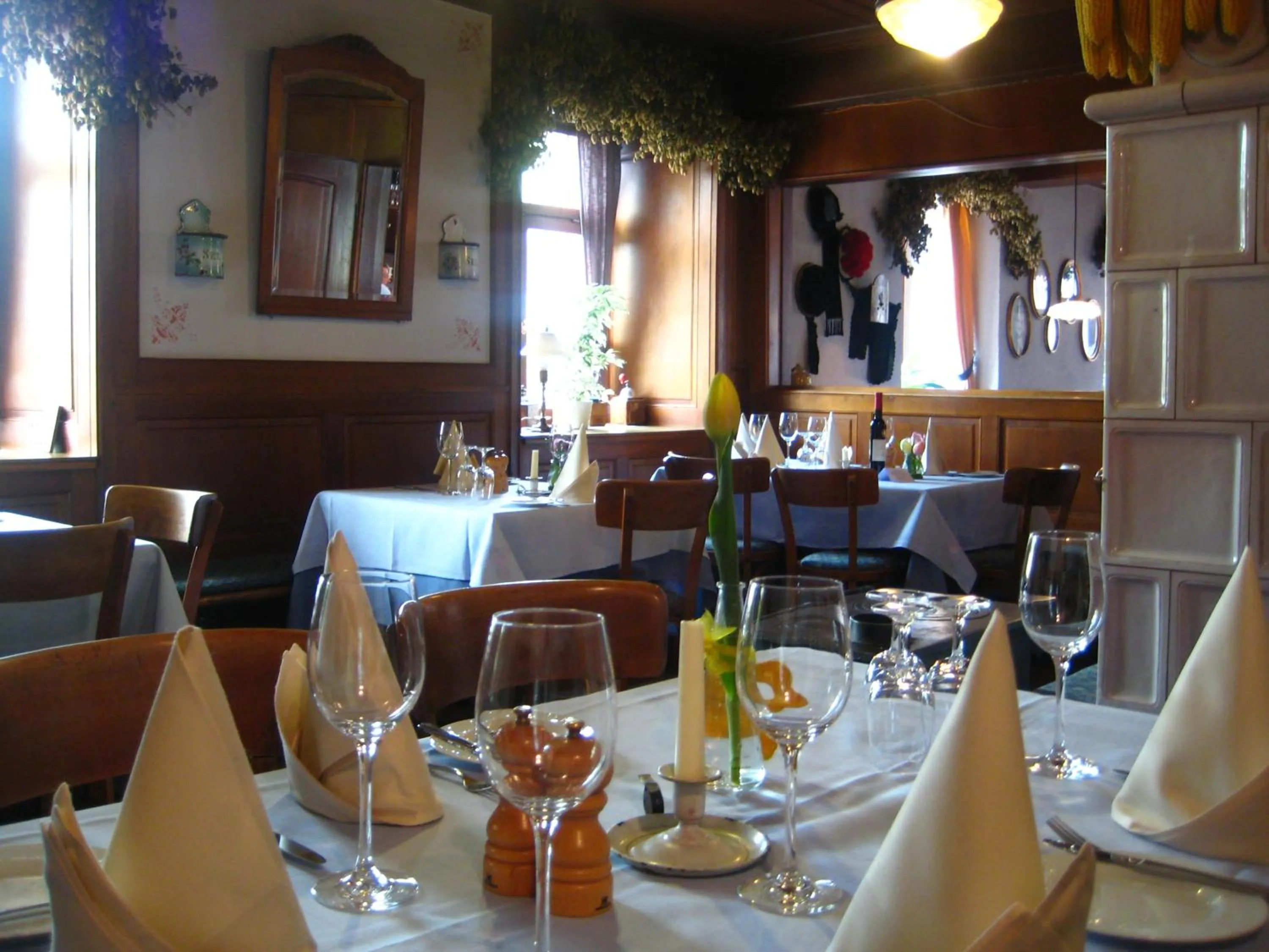 Restaurant/places to eat in Goldener Adler Oberried - Hotel & Appartements