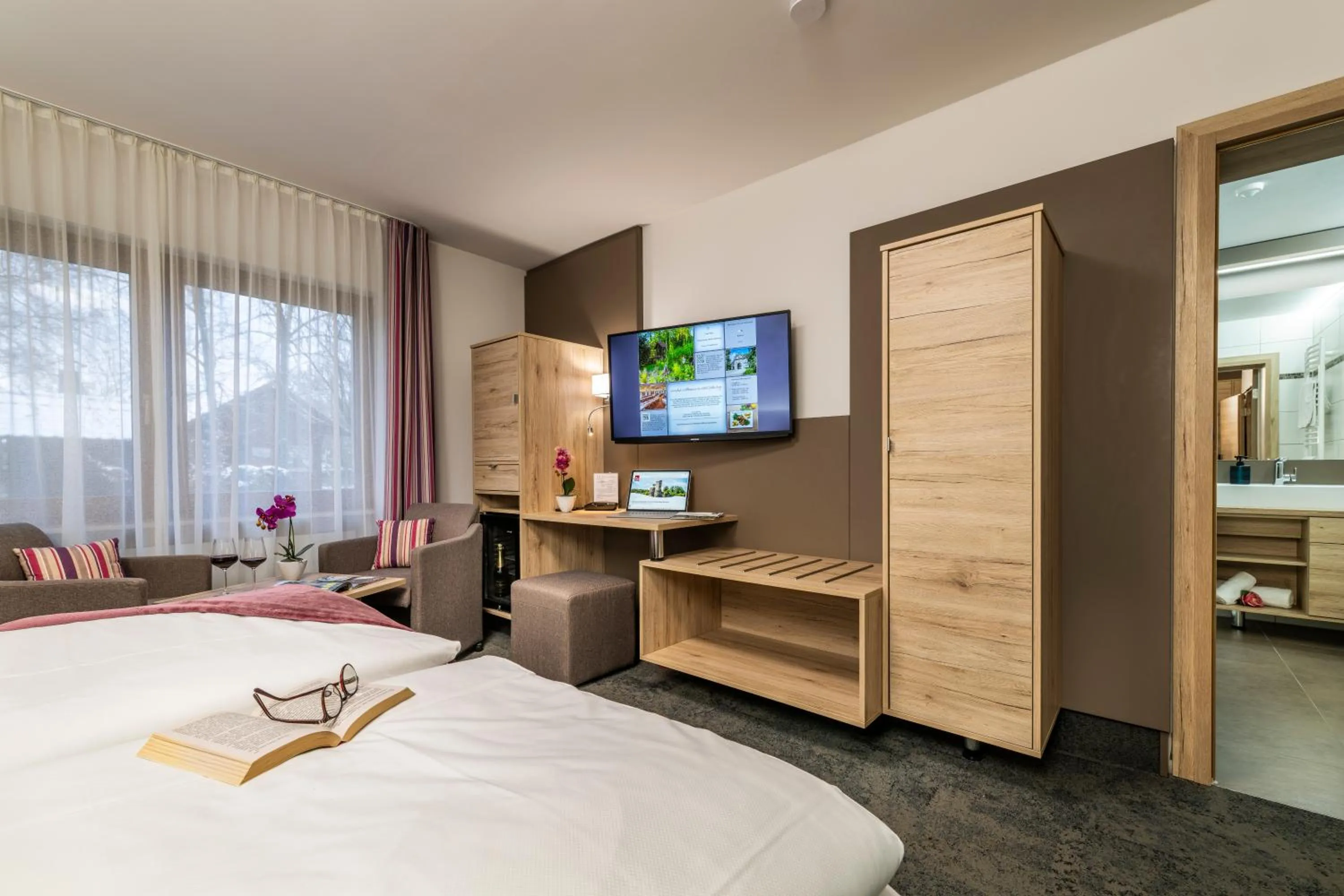 Photo of the whole room, Bed in Hotel Schloßberg