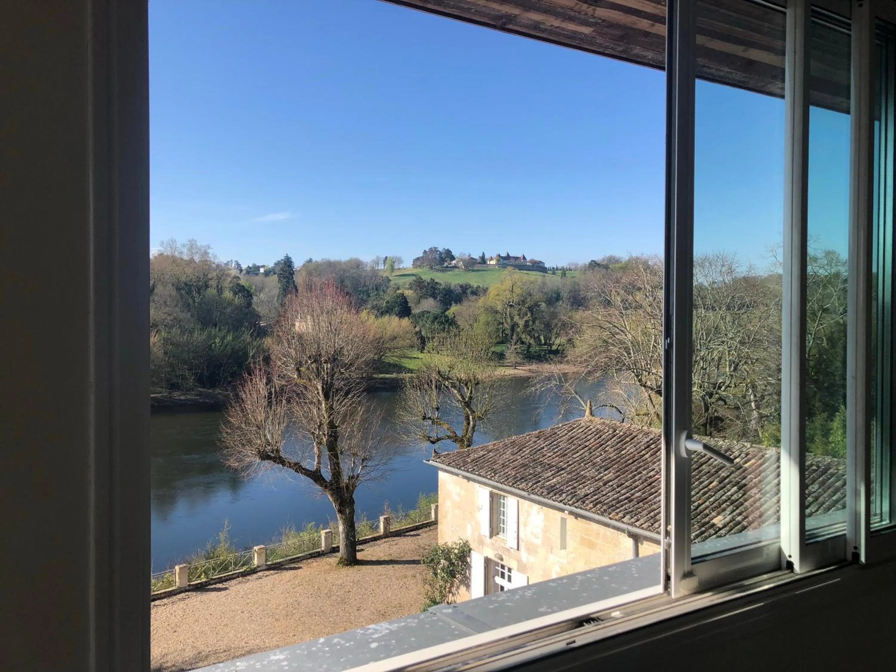 Winter in Château Destinée