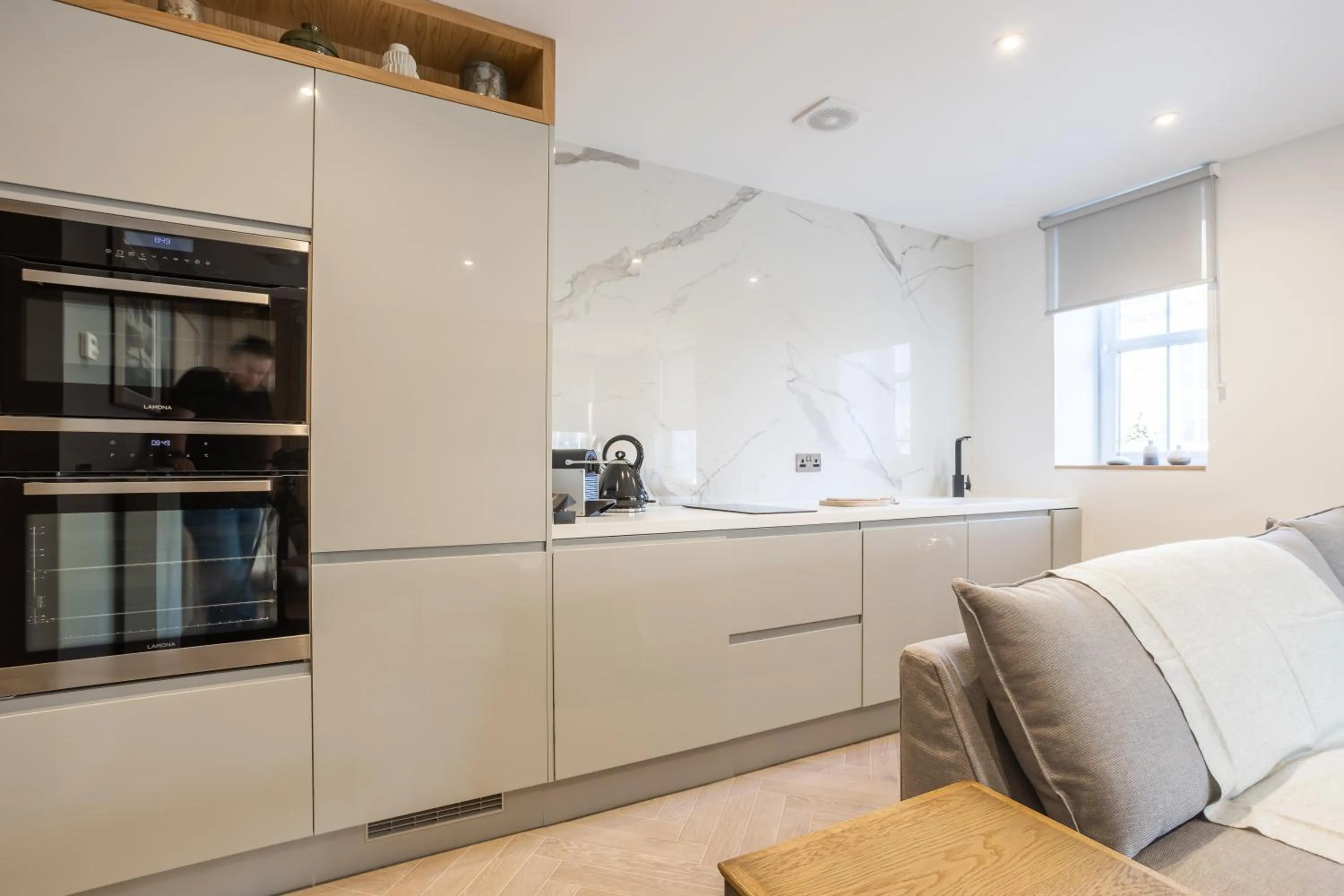 Kitchen or kitchenette in No1 Apartments & Bedrooms St Andrews - St Mary's