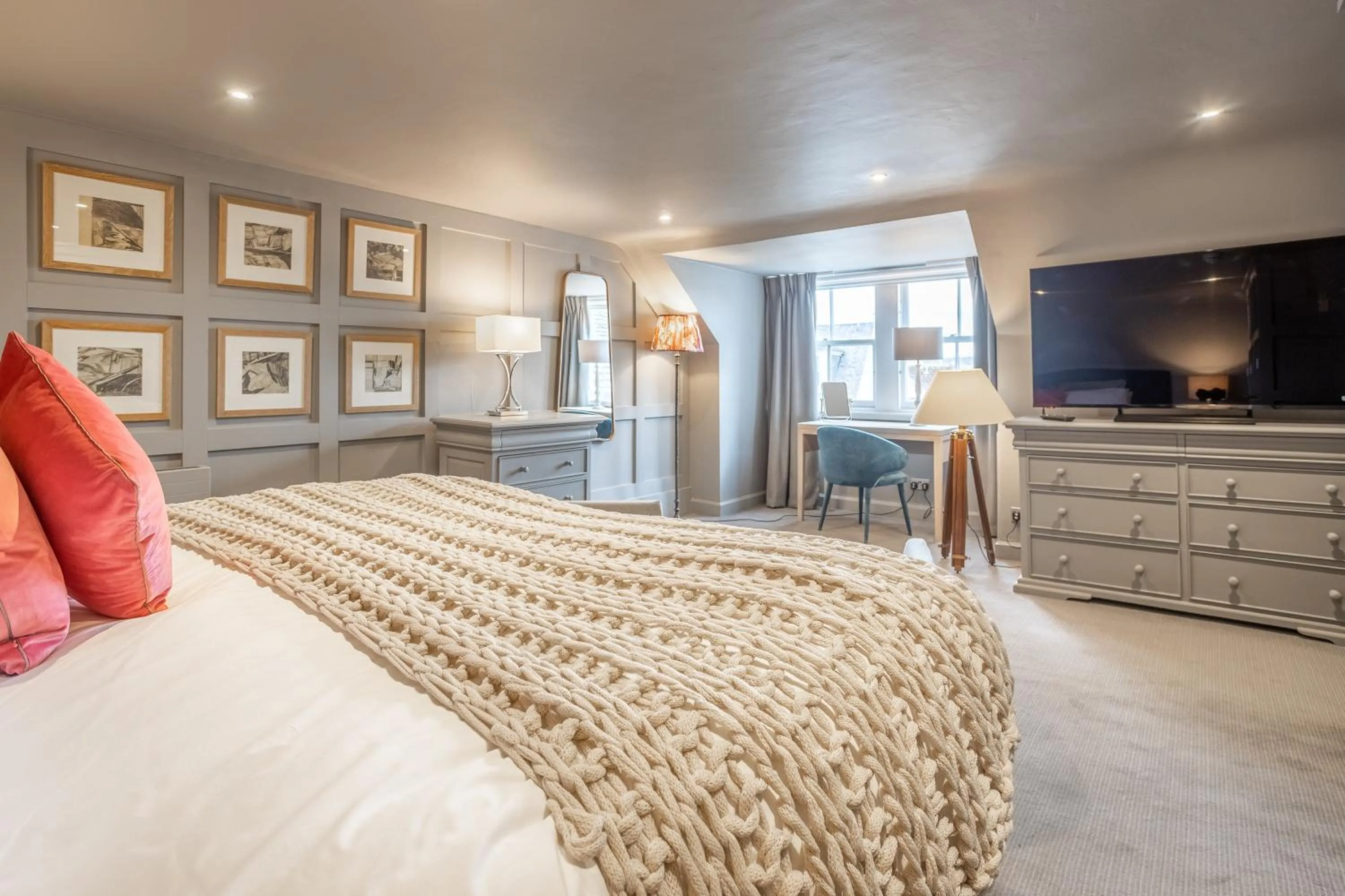 Bedroom, Bed in No1 Apartments & Bedrooms St Andrews - St Mary's