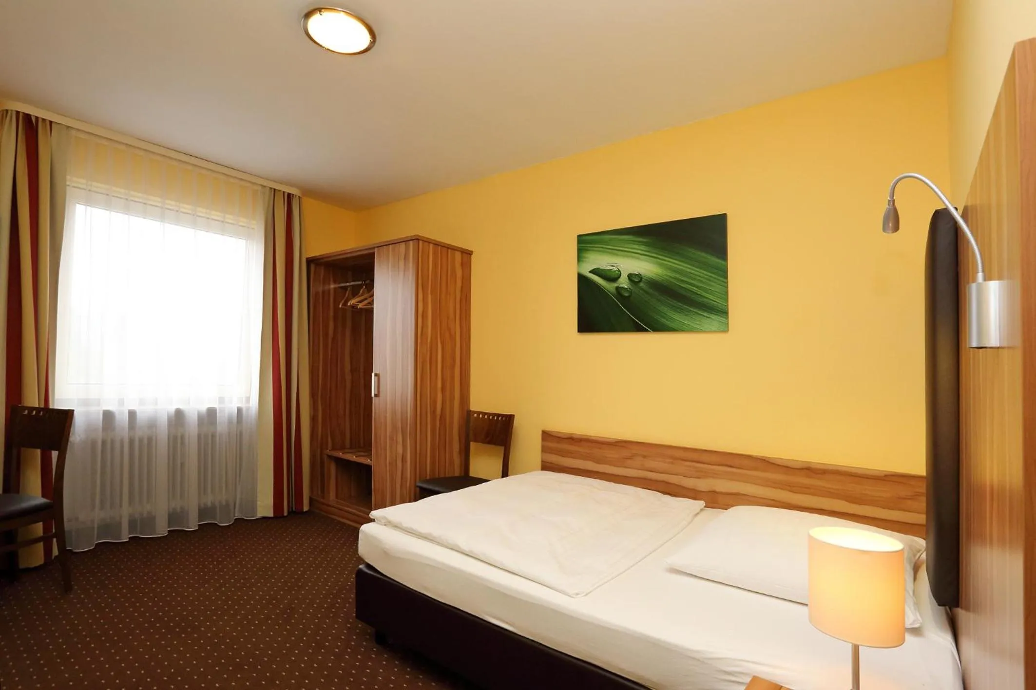 Photo of the whole room, Bed in Hotel Silberhorn