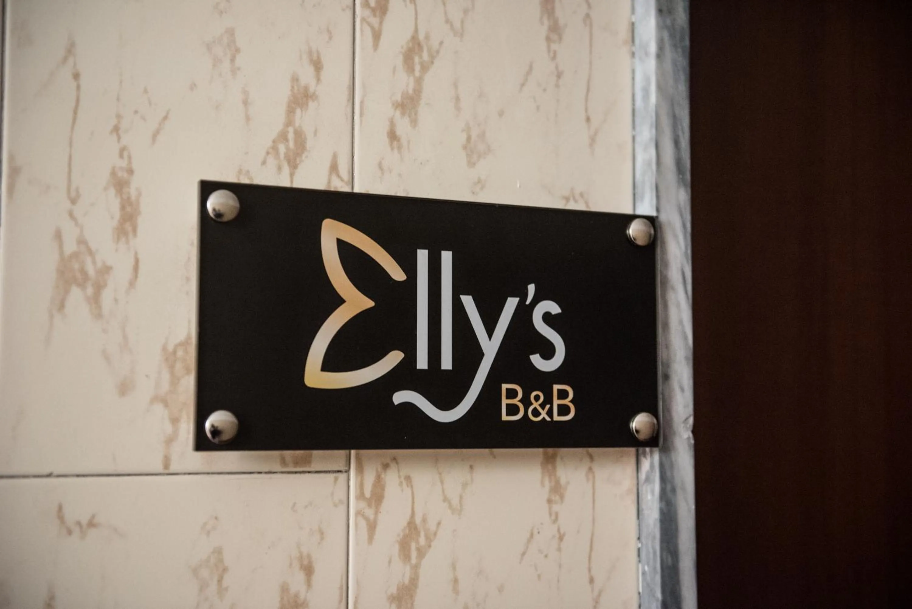 Decorative detail in Elly's B&B