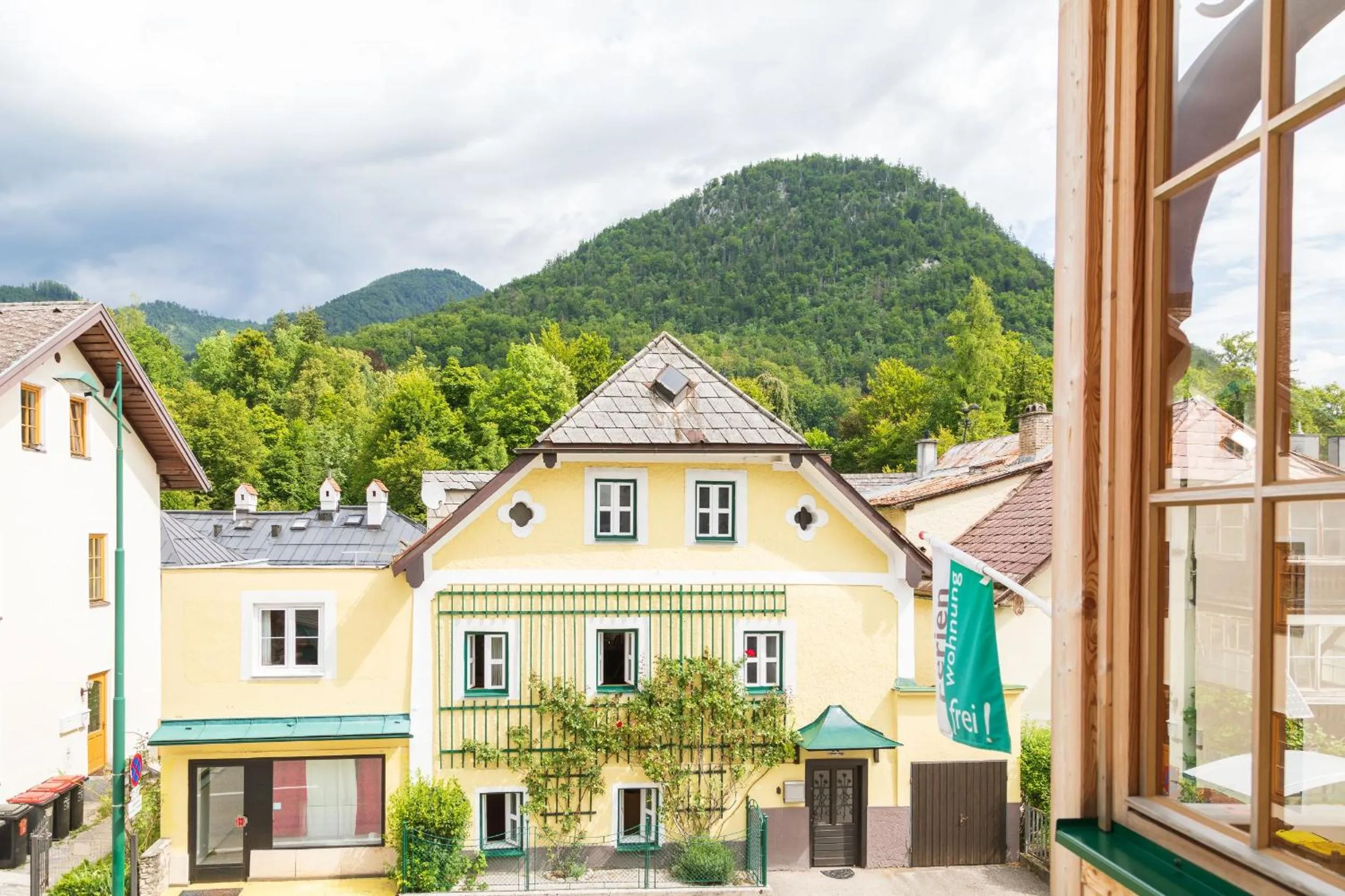 Mountain view in Heritage Boutique Apartments Bad Ischl