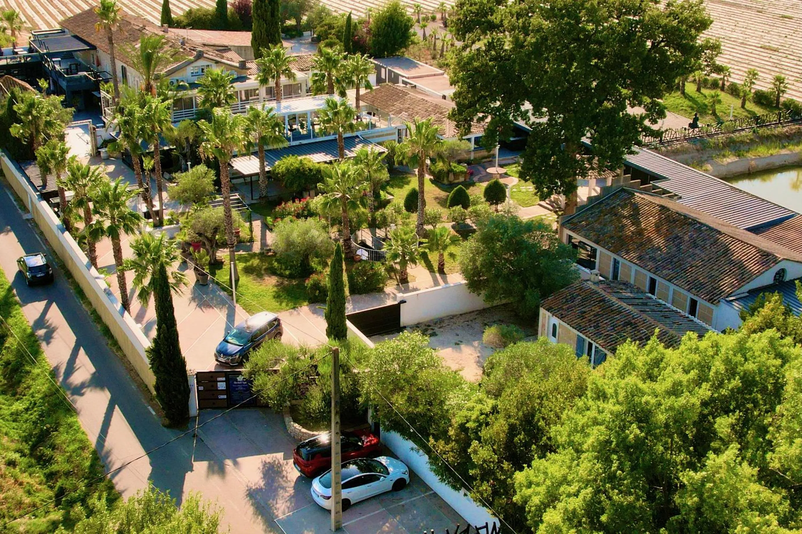 Mas La Farelle Gîte, Fitness & Salle de jeux gratuite & SPA en supplément