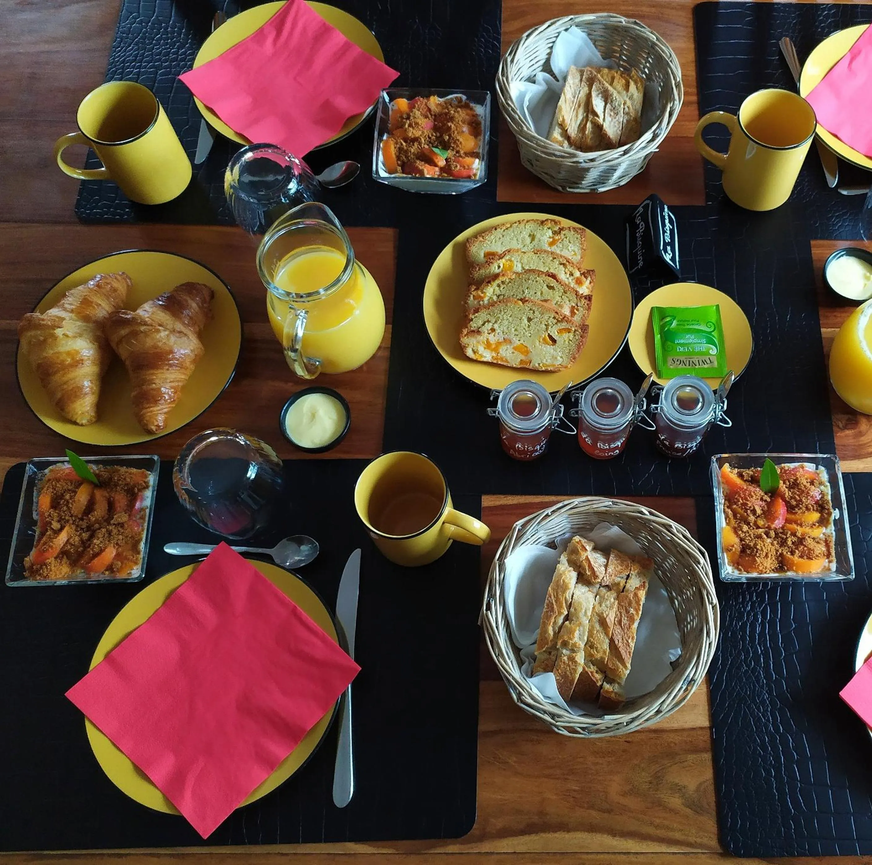 Food and drinks in La Bisquine