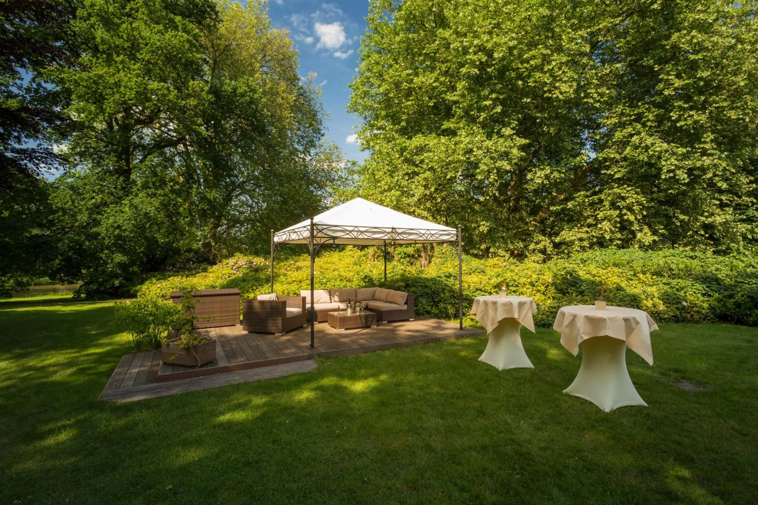 Garden in Parkhotel Hohenfeld Münster