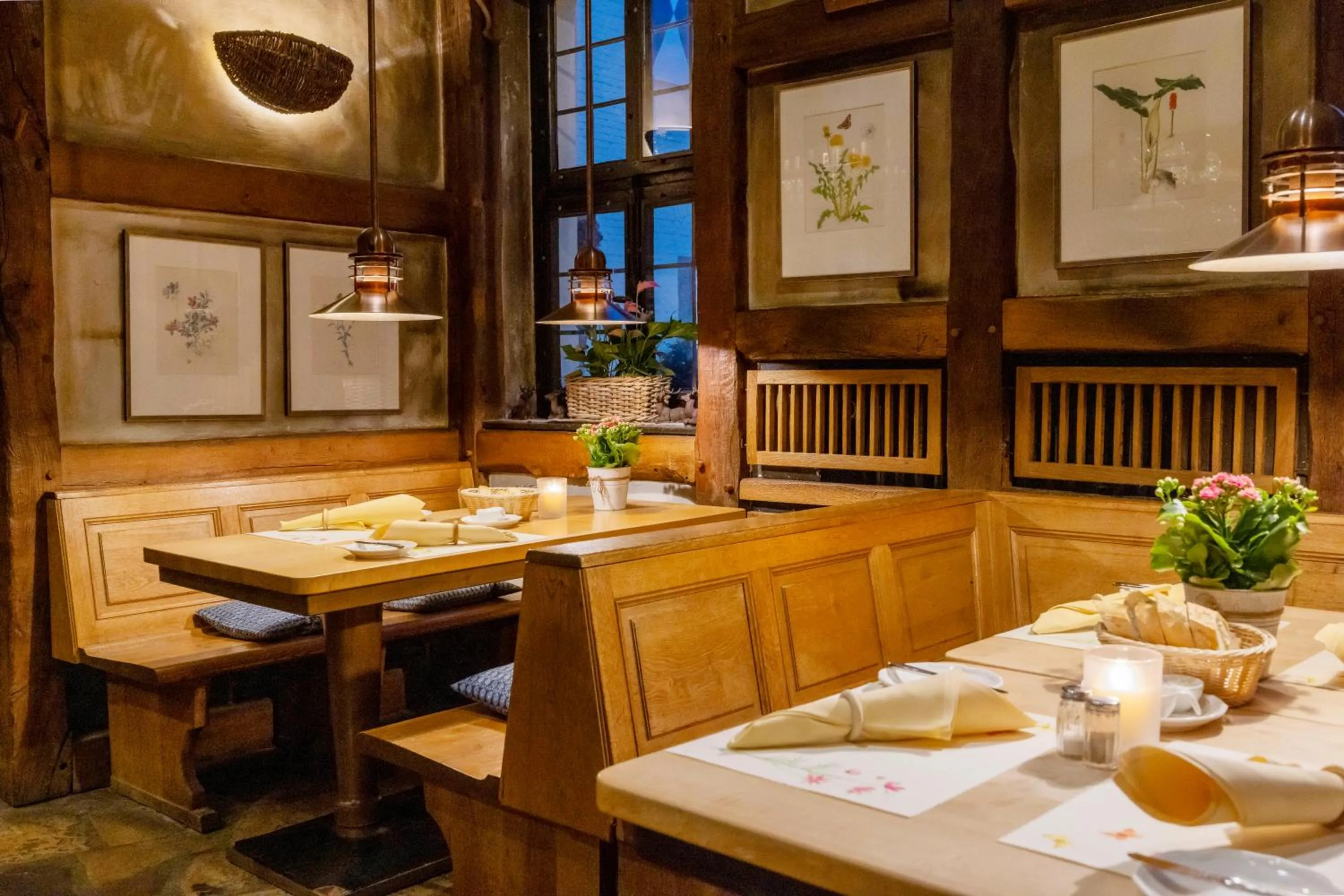 Restaurant/places to eat in Parkhotel Hohenfeld Münster