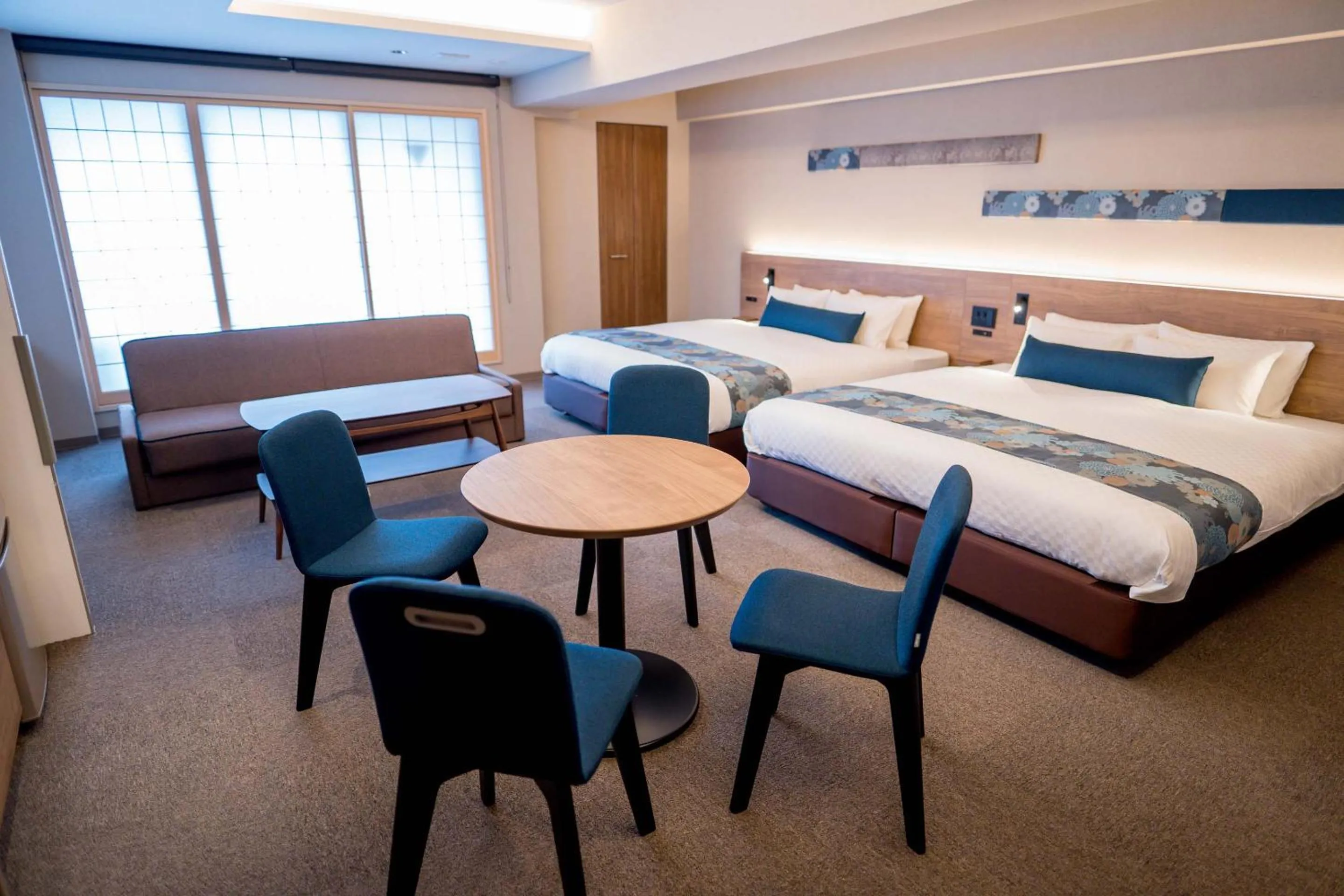 Dining area, Bed in RESI STAY Hotel Sun Chlorella