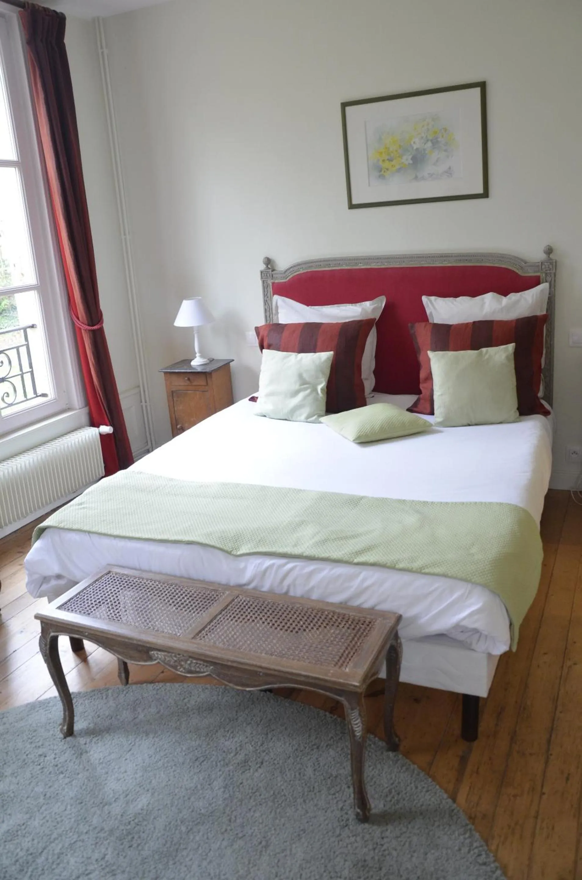 Bedroom, Bed in Chambres d'hôtes du Bas Manoir
