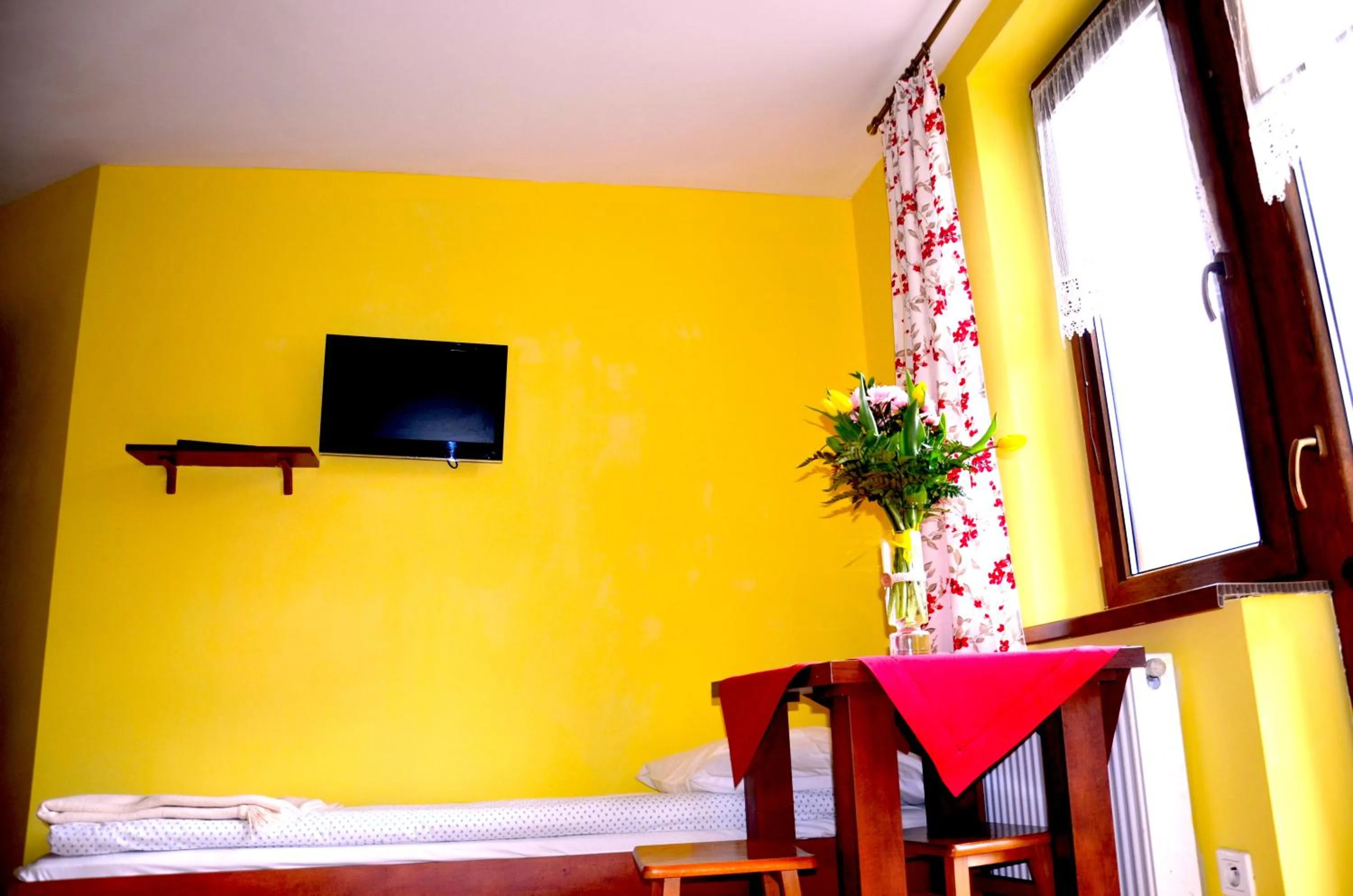 Ośrodek Wypoczynkowo-Szkoleniowy HALNY