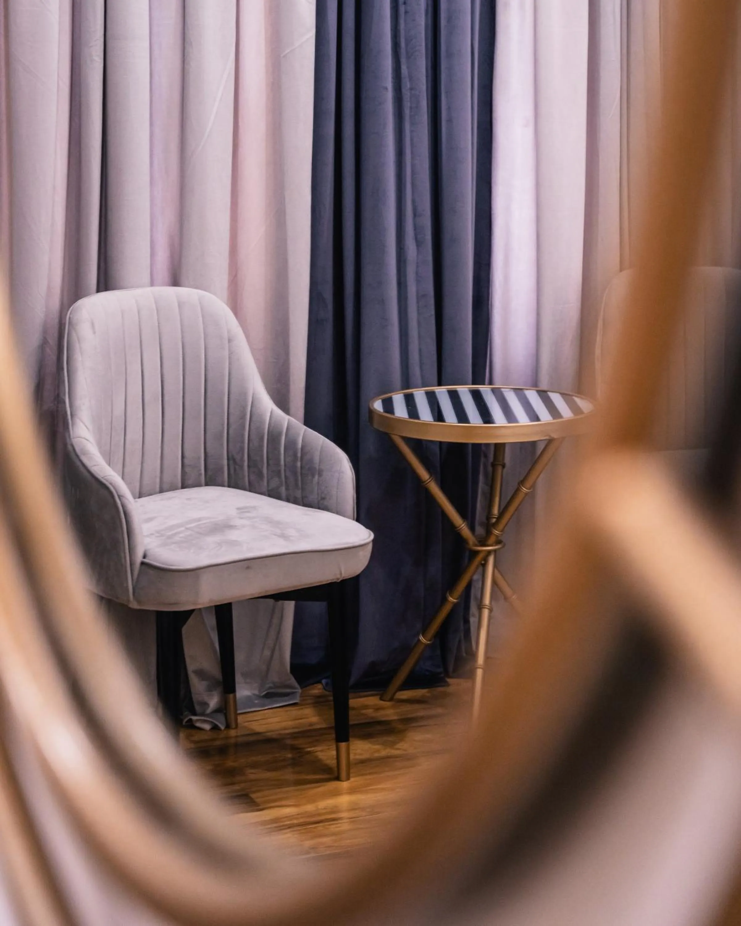 Seating area in ISLE OF HIGHLAND TOURS Guest House