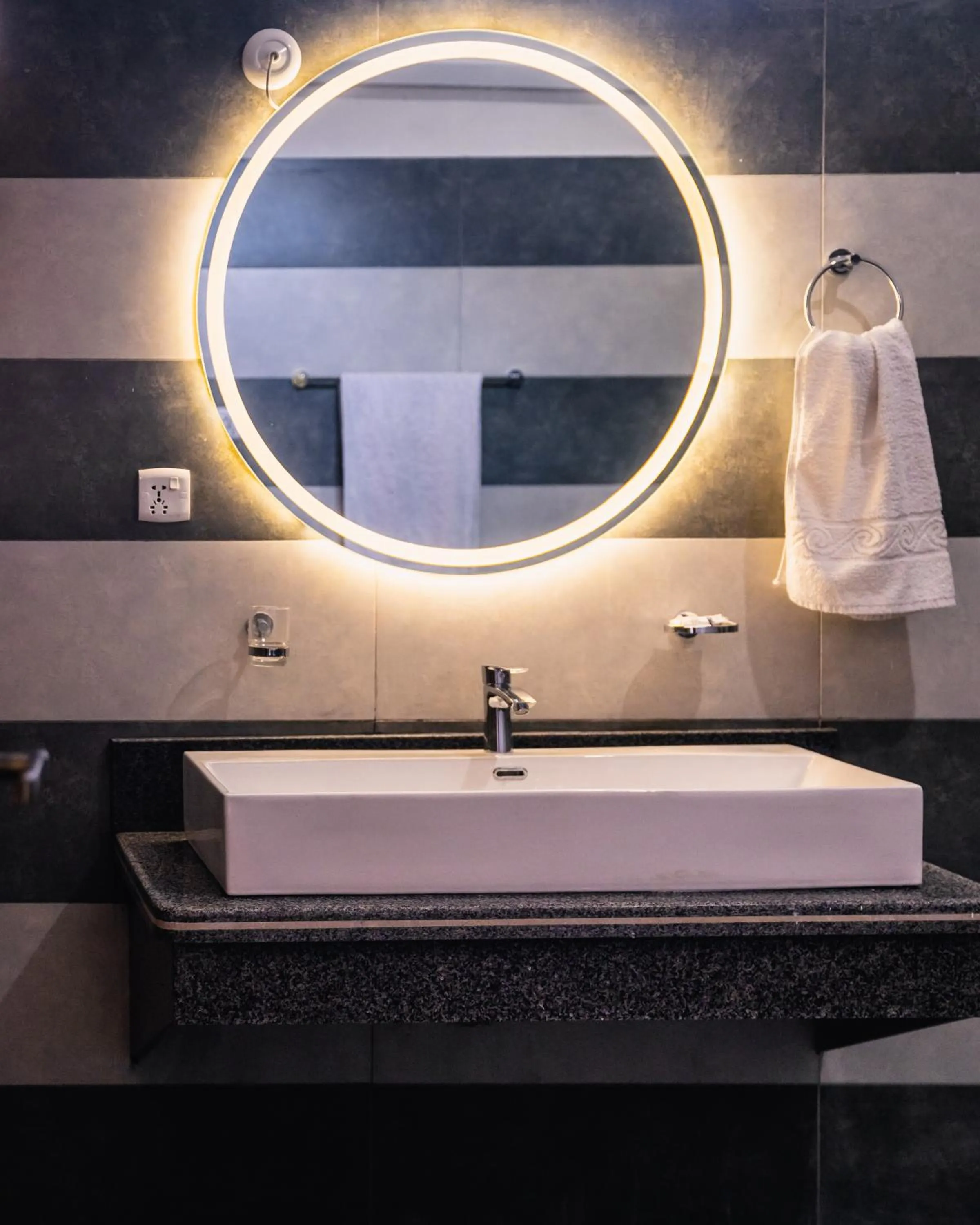 Bathroom in ISLE OF HIGHLAND TOURS Guest House