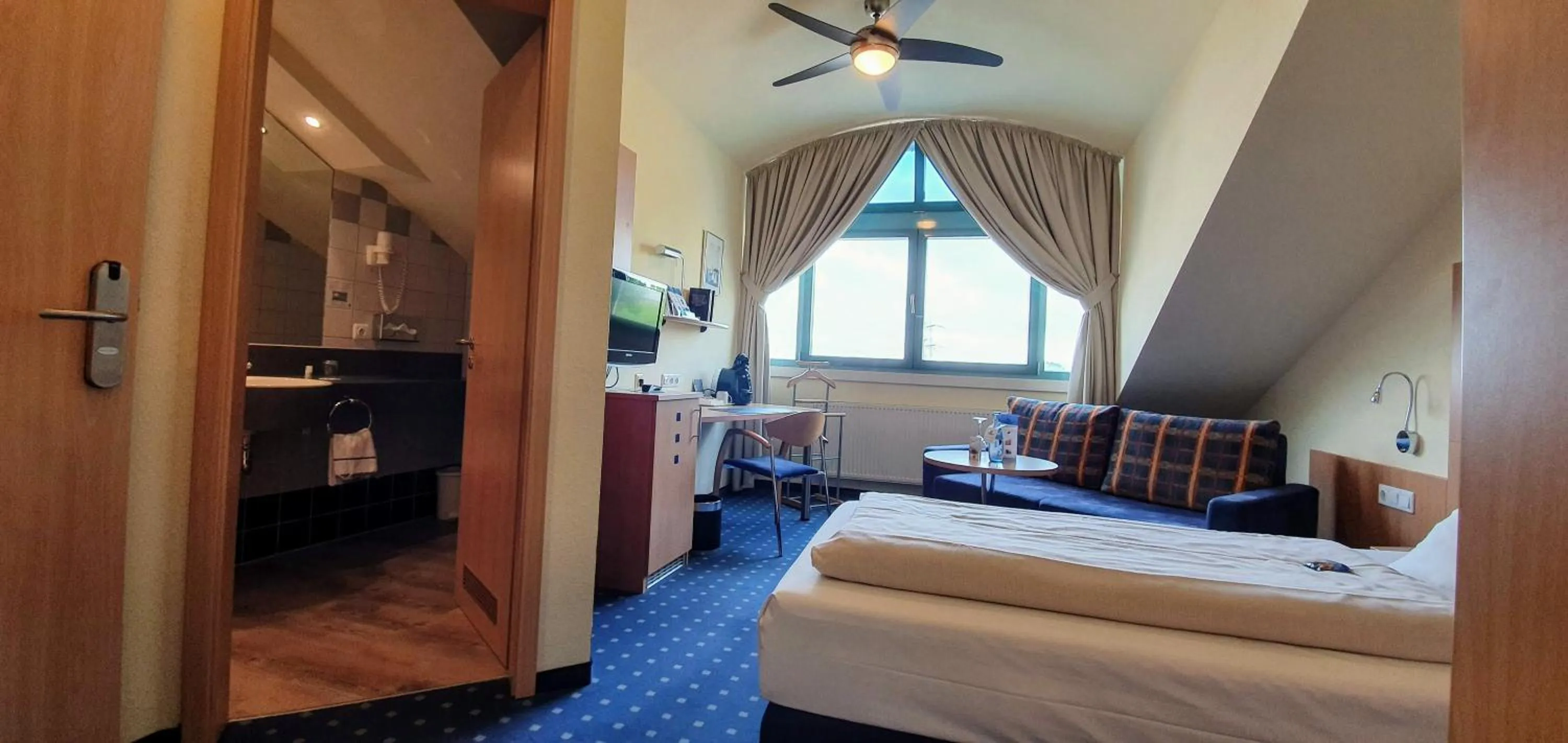 Decorative detail, Bed in Hotel Ifen