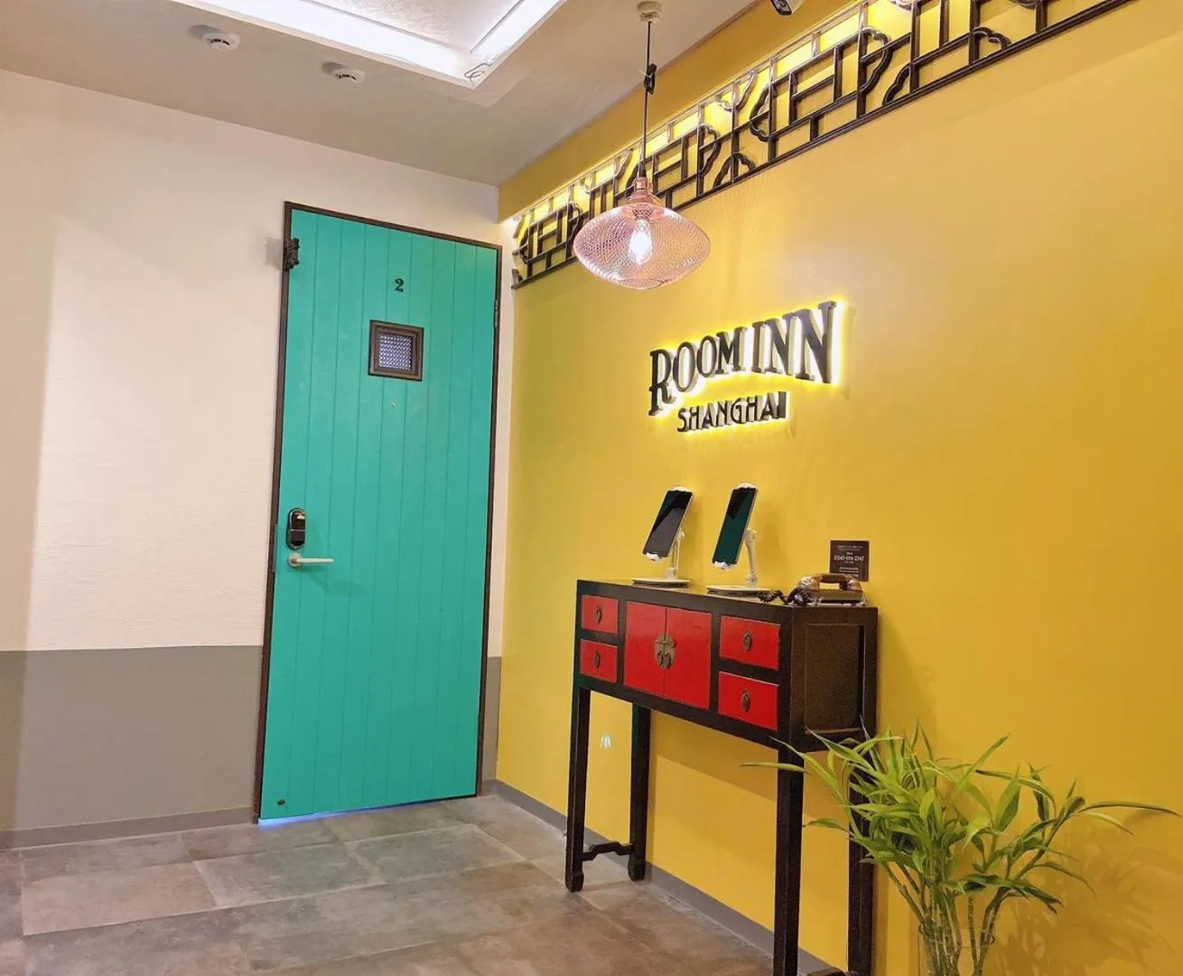 Lobby or reception in Room Inn Shanghai 横浜中華街 Room3