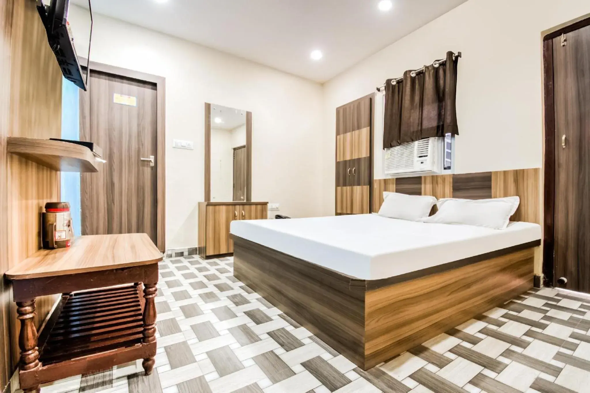 Hotel Vivek Hotel Vivek