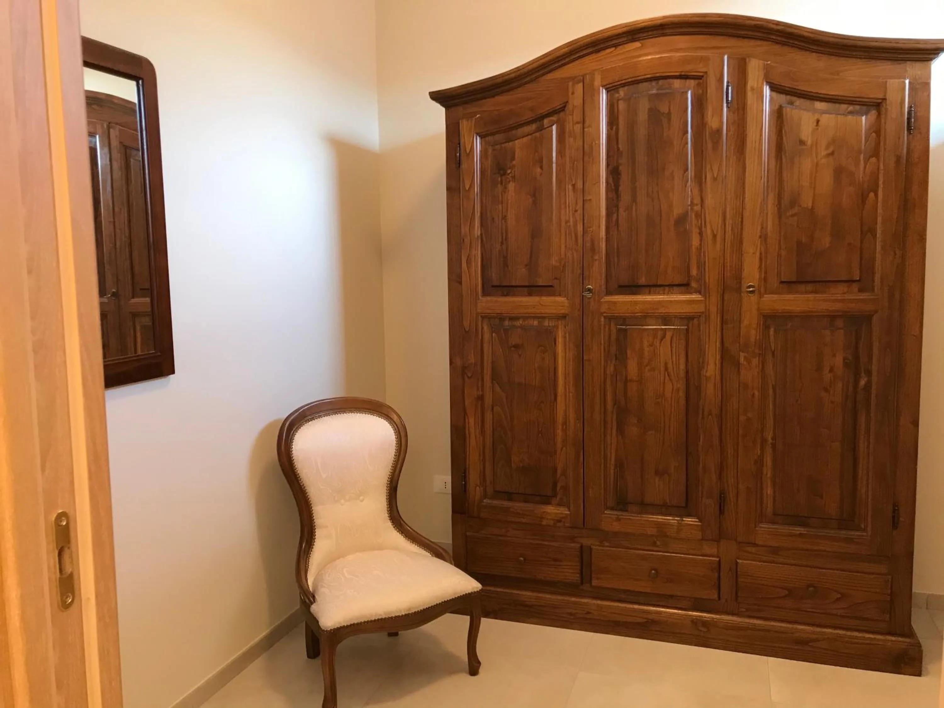 Photo of the whole room in B&B Bee