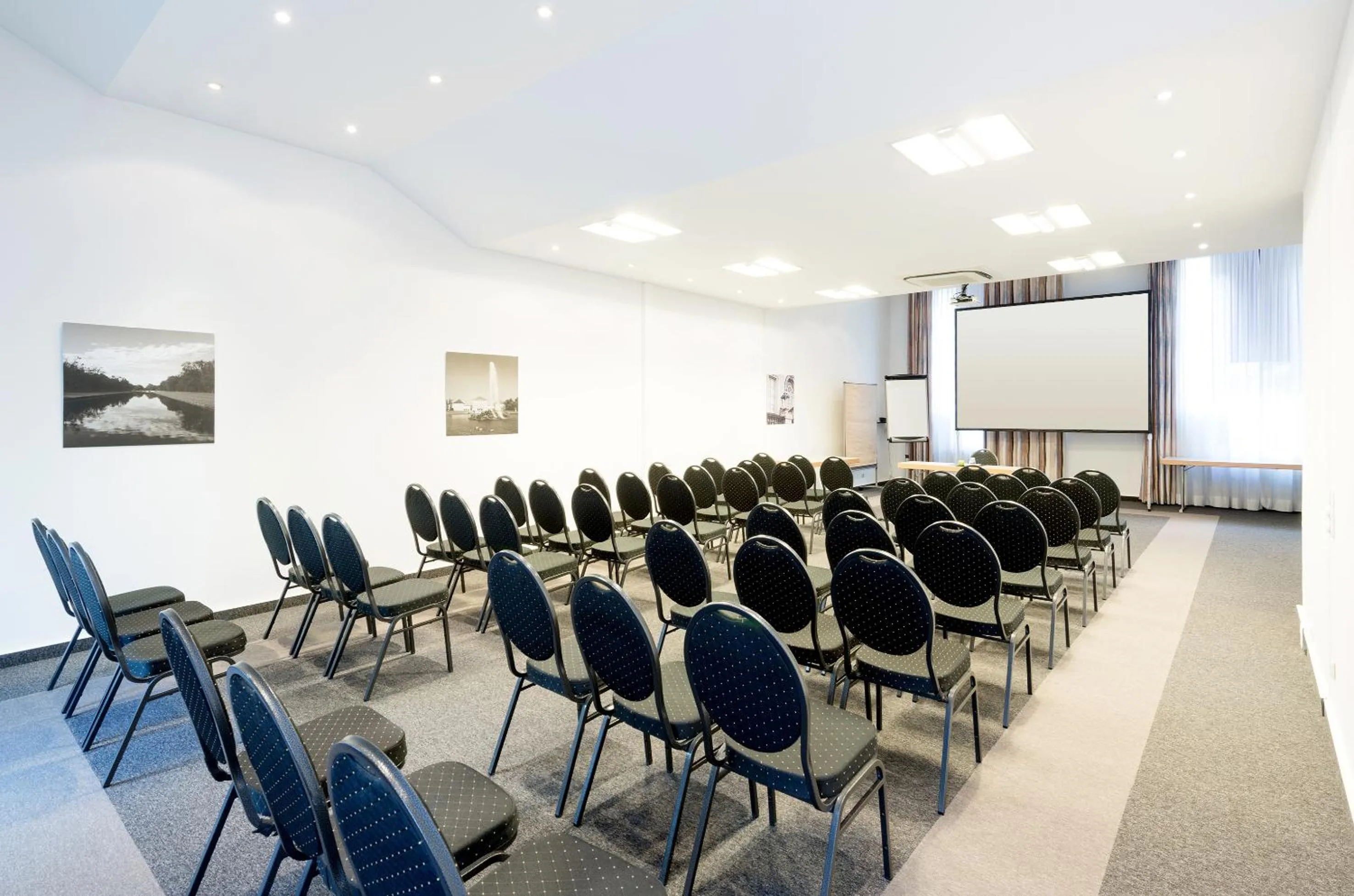 Meeting/conference room in Hotel München City Center affiliated by Meliá