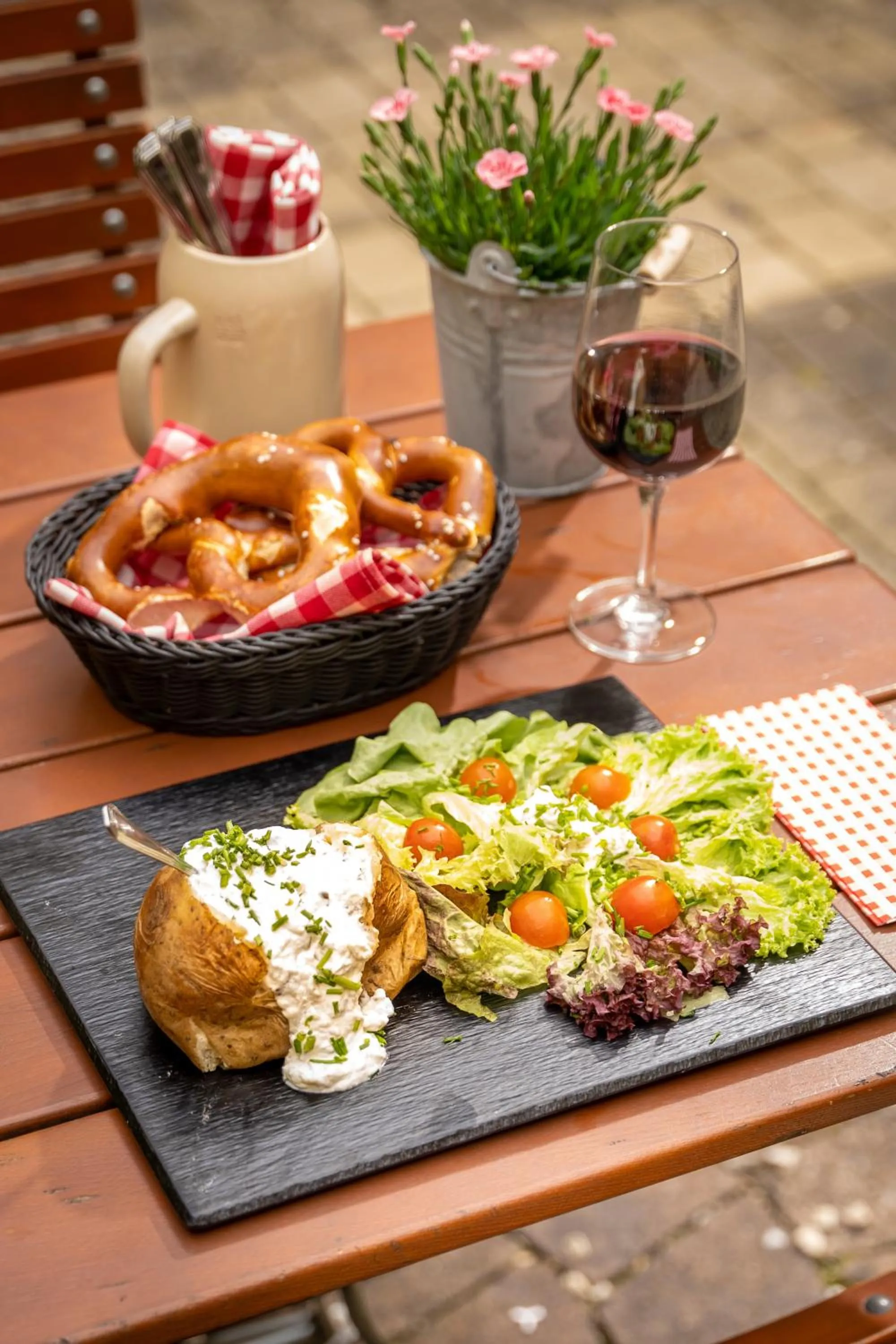 Food and drinks in Hotel München City Center affiliated by Meliá