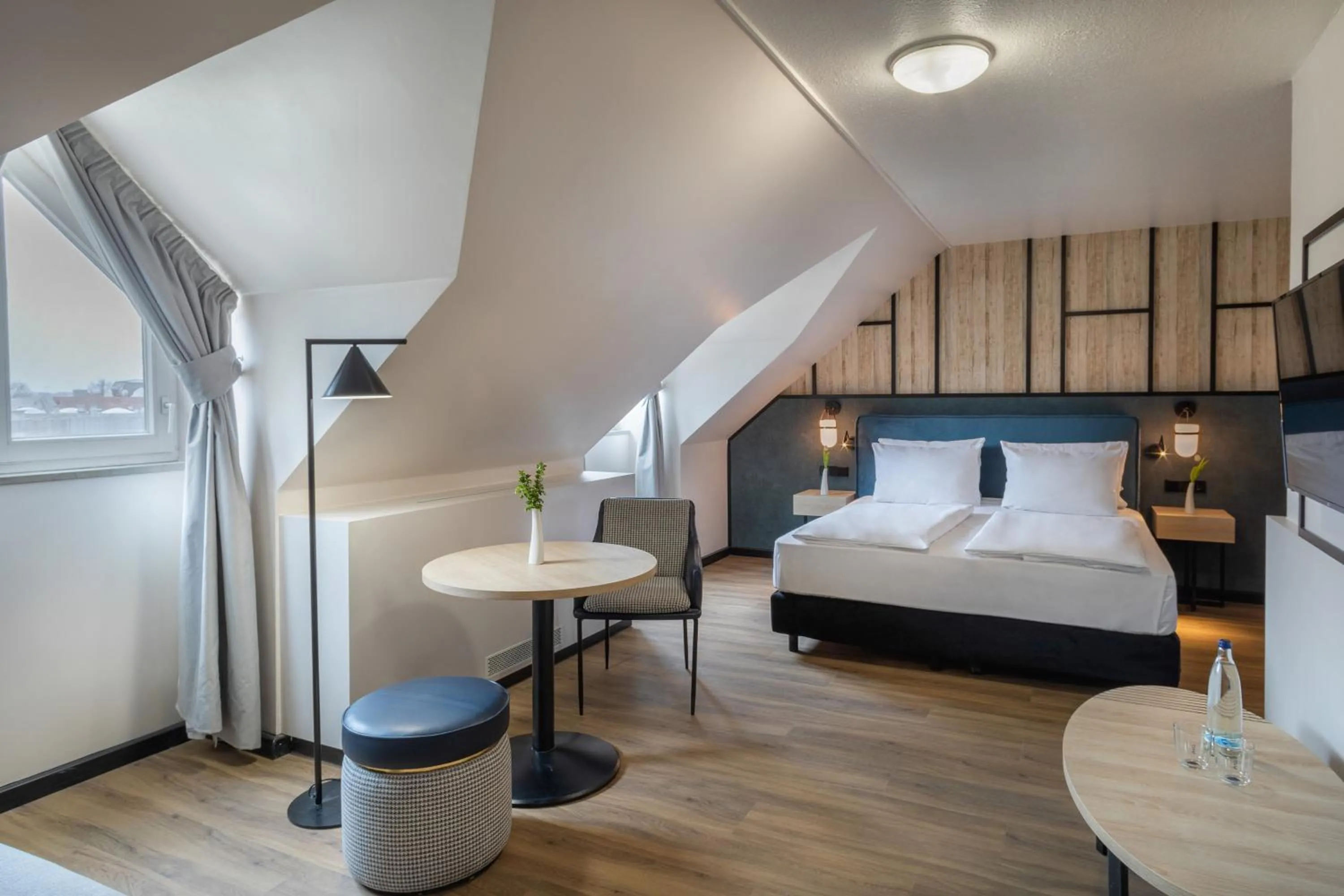 Bed in Hotel München City Center affiliated by Meliá