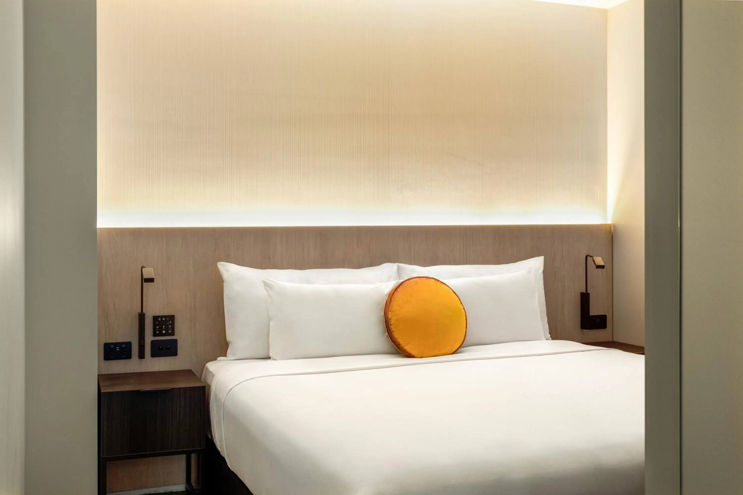 Property building, Bed in A by Adina Sydney