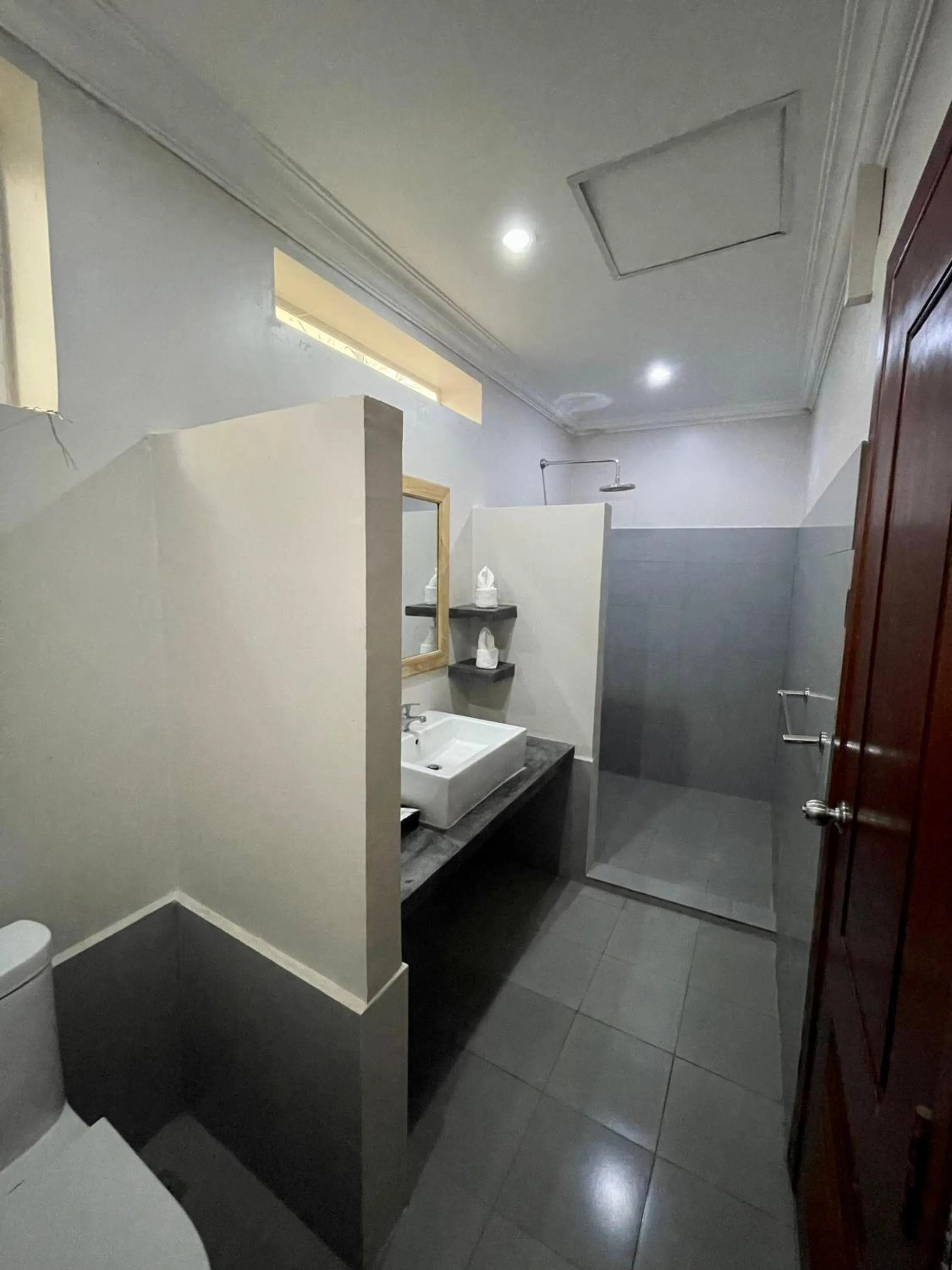 Shower, Bathroom in K Medical Clinic Resort