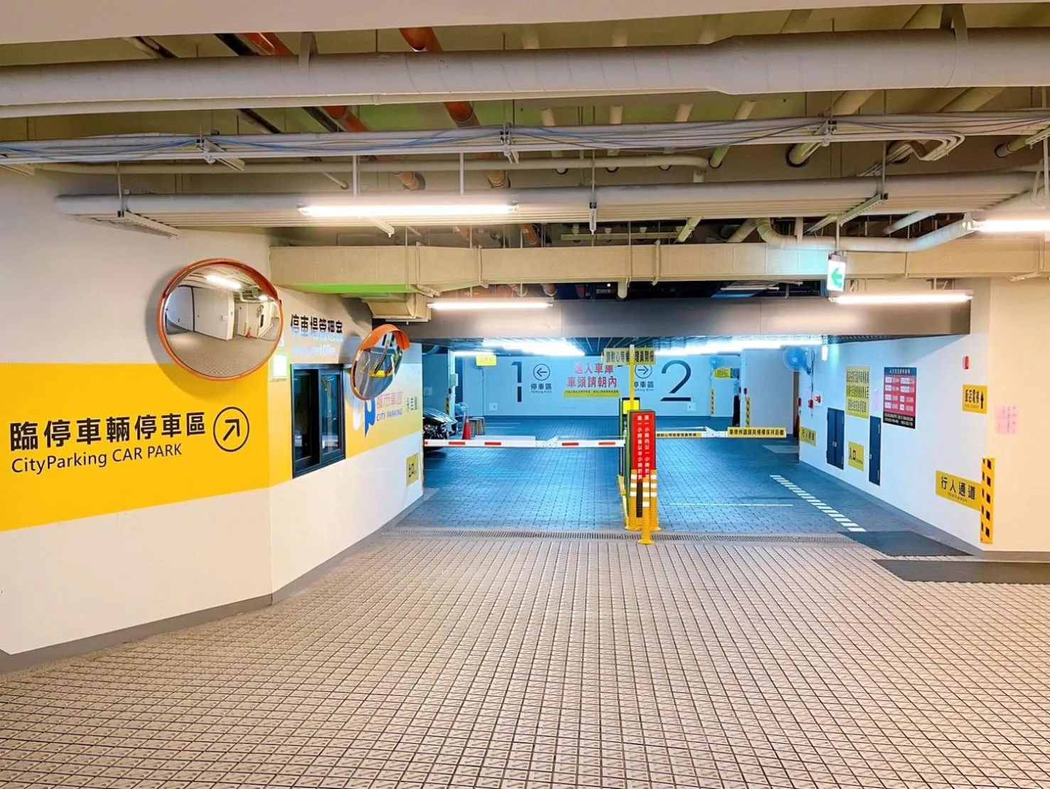 Parking in MGH Mitsui Garden Hotel Taipei Zhongxiao