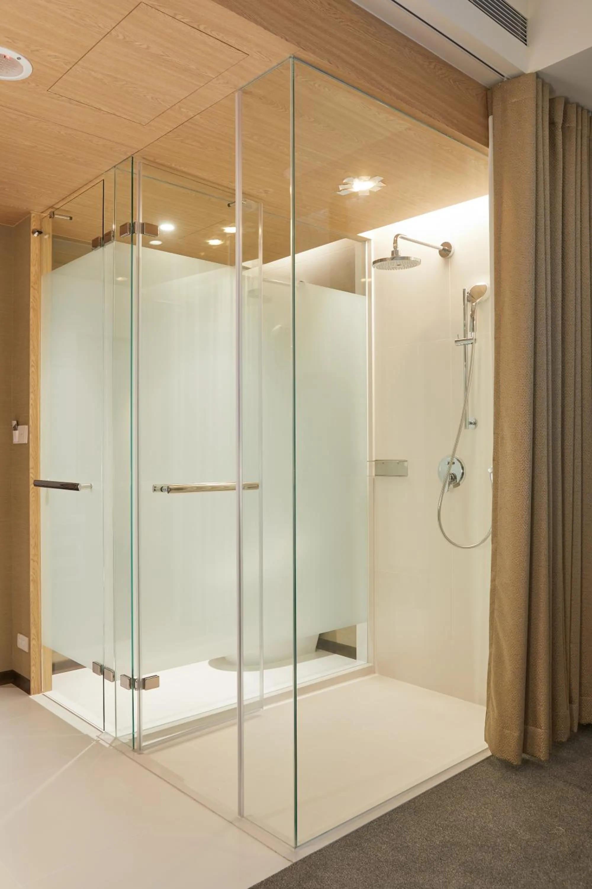 Bathroom in MGH Mitsui Garden Hotel Taipei Zhongxiao