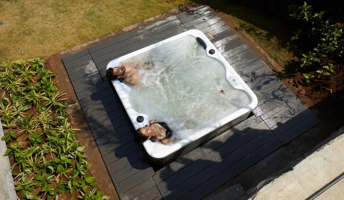 Open Air Bath in Viveda Wellness Resort