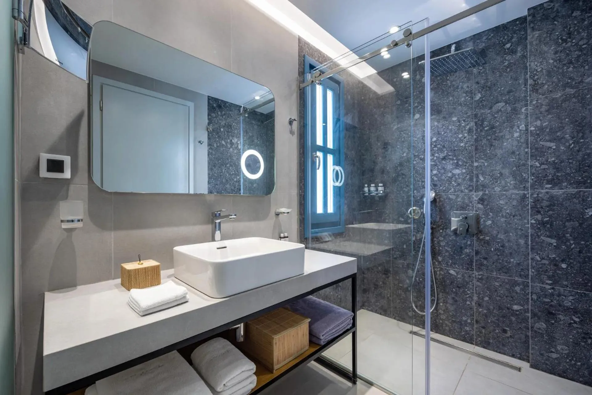 Shower in Aeifos Boutique Hotel