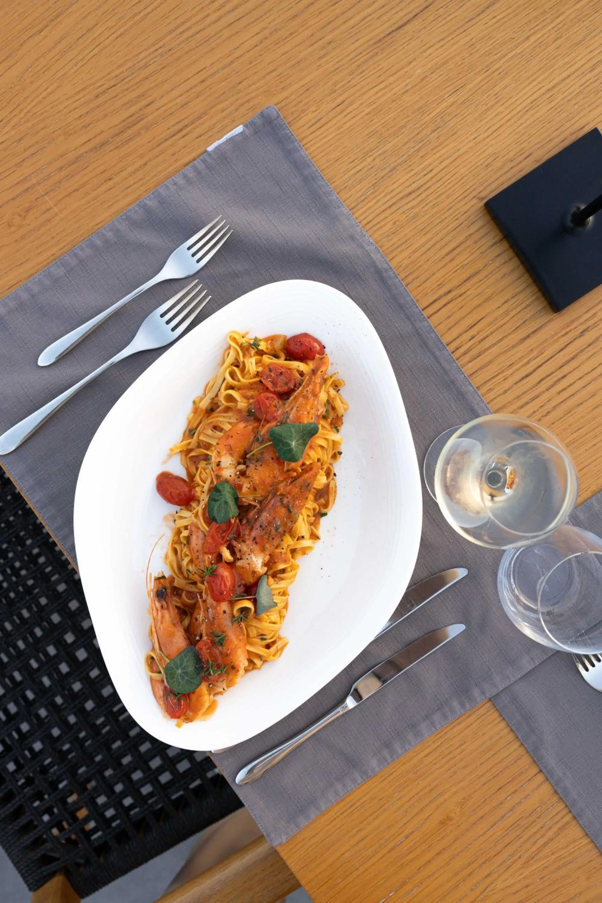 Restaurant/places to eat in Aeifos Boutique Hotel