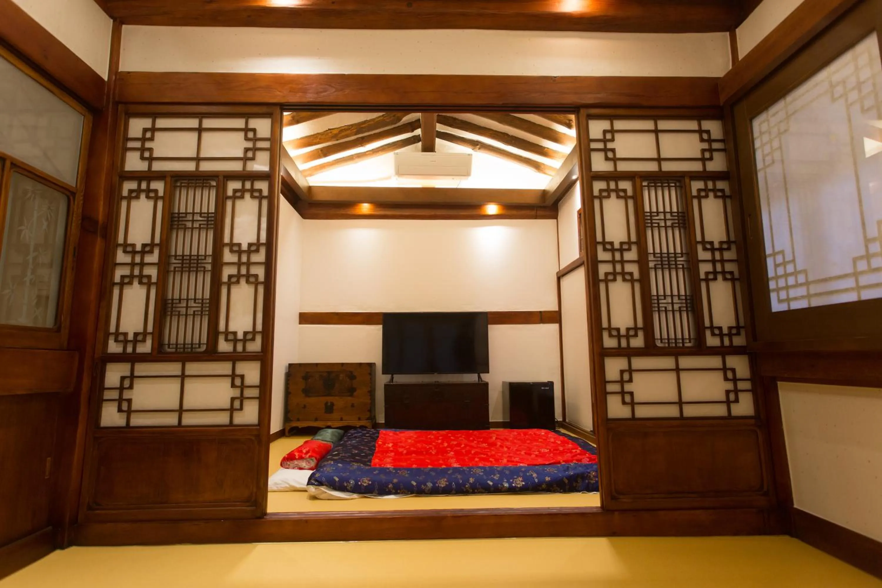 Bedroom, Bed in Hanok1957