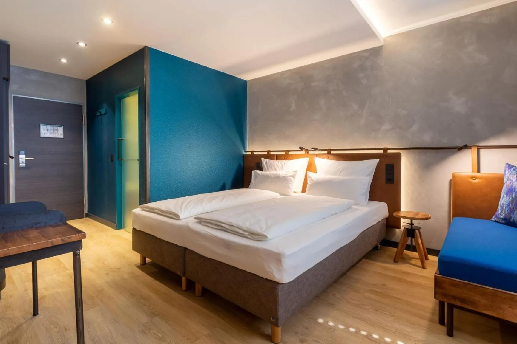 Bed in Unsöld's Factory Hotel