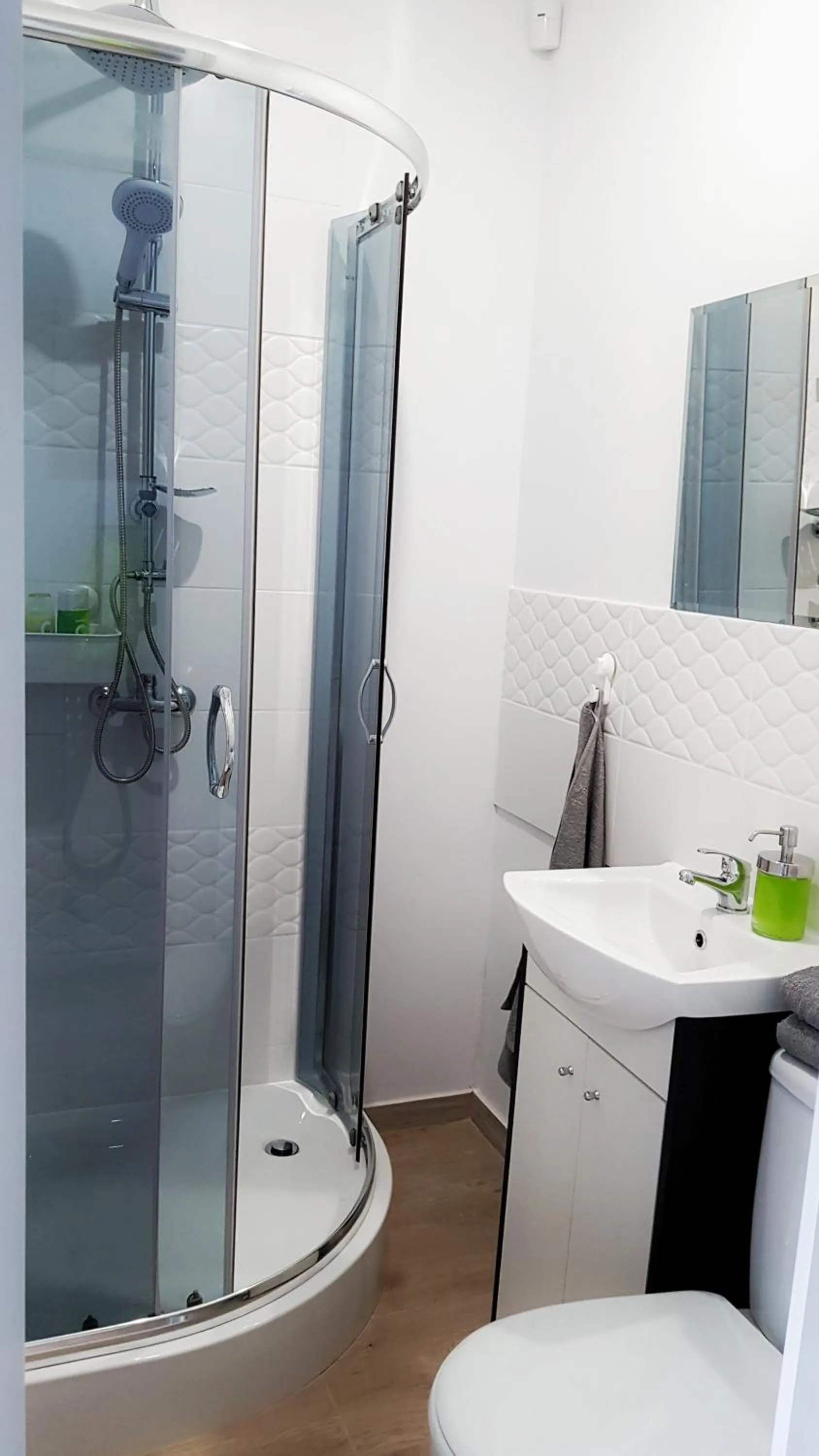 Shower in Astra Katowice - Aparthotel